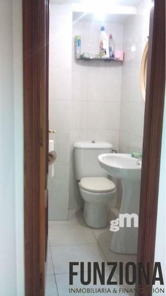 For rent of office in Pontevedra