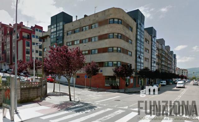 Venta de local comercial en Pontevedra