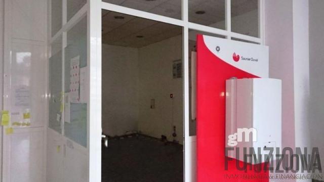 Venta de local comercial en Pontevedra