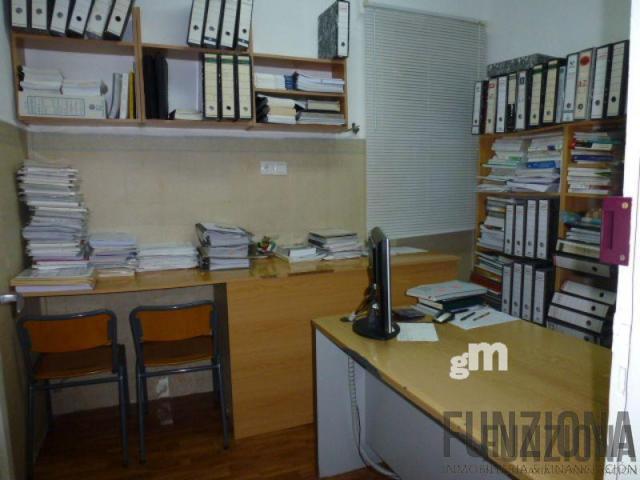 For rent of office in Pontevedra