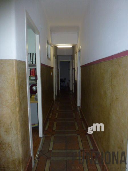 For rent of office in Pontevedra