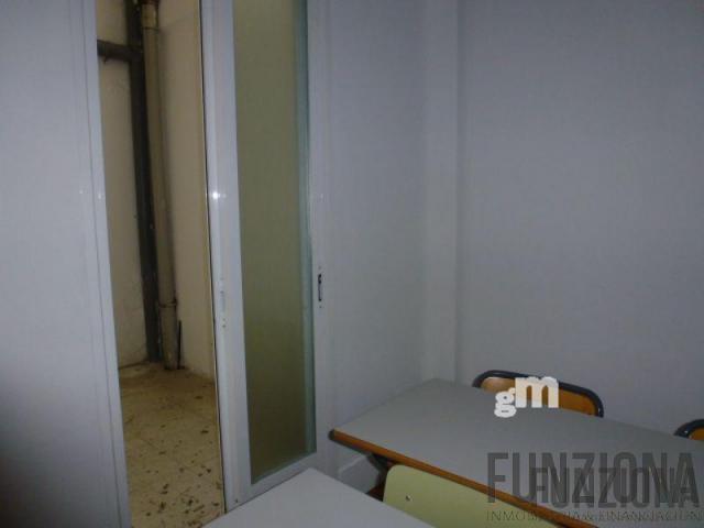 For rent of office in Pontevedra