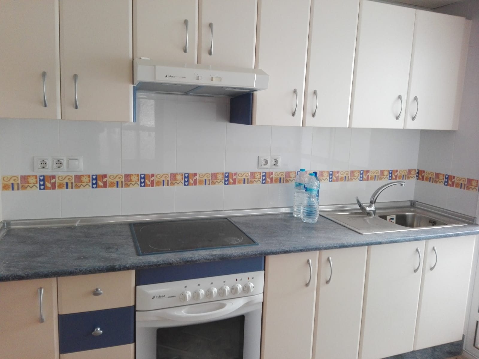 For sale of penthouse in Águilas