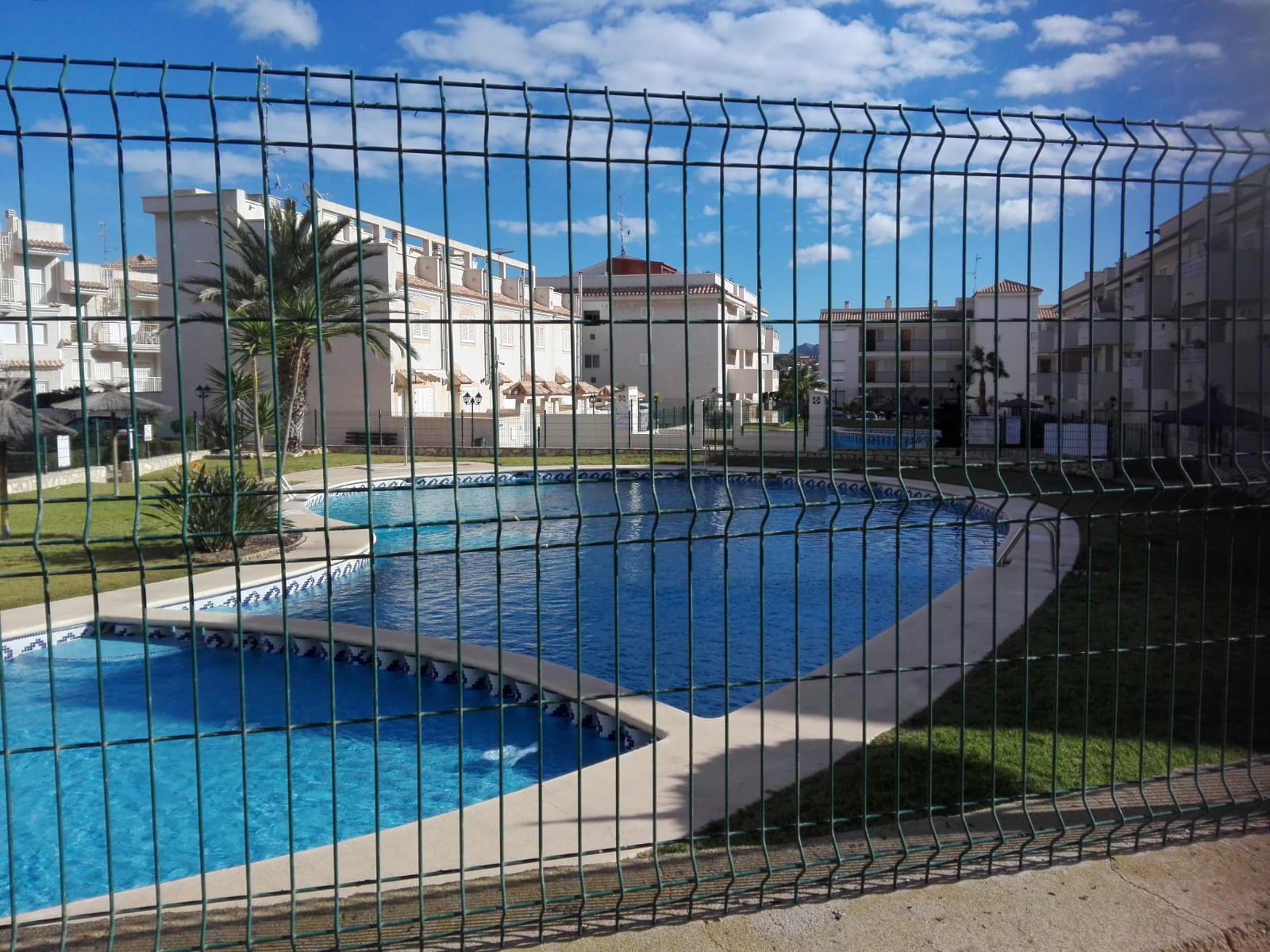 For sale of penthouse in Águilas