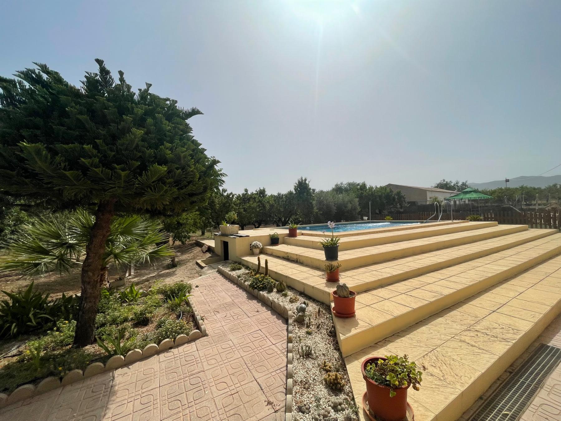 For sale of chalet in Lorca
