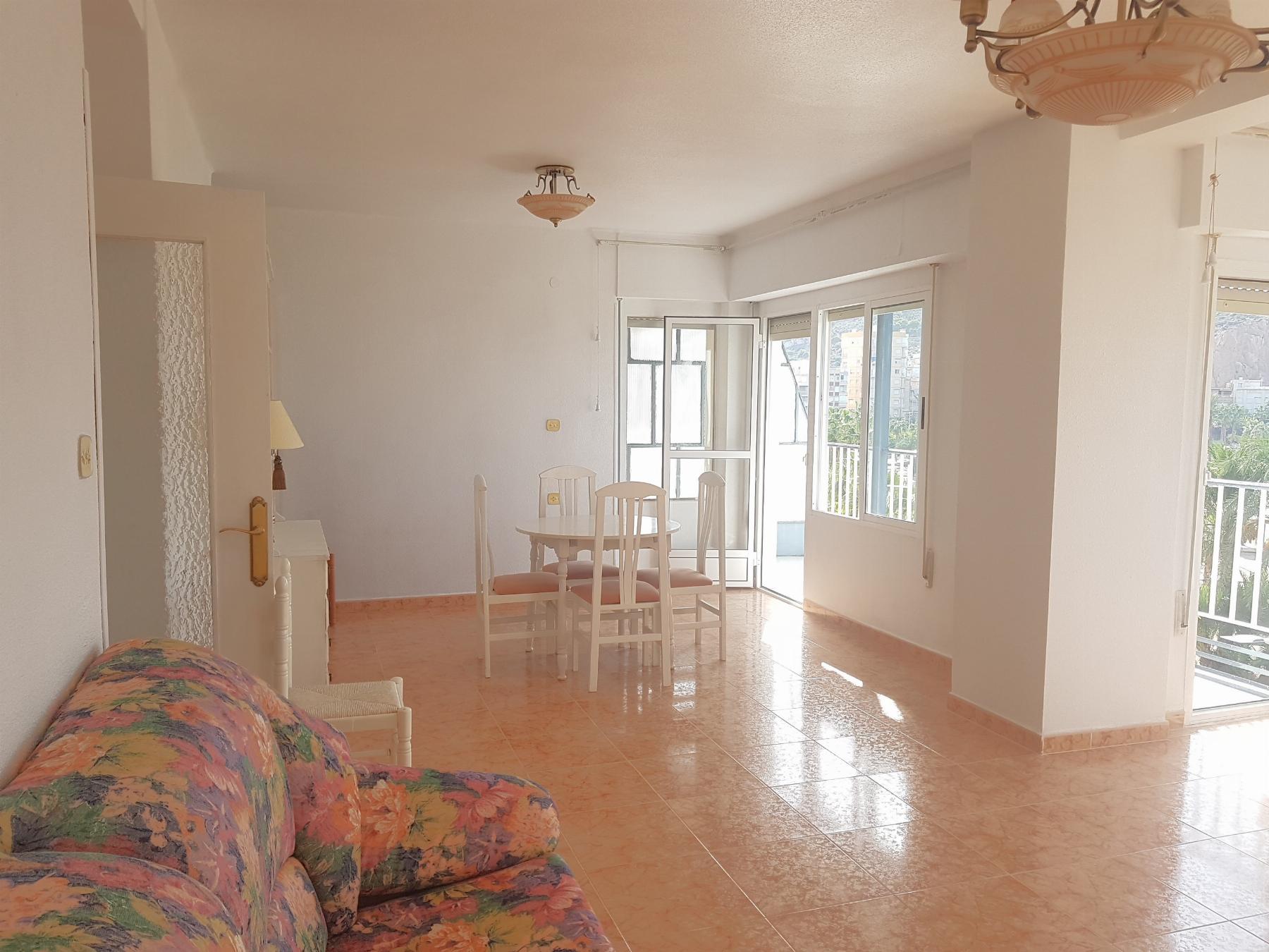 For sale of flat in Águilas