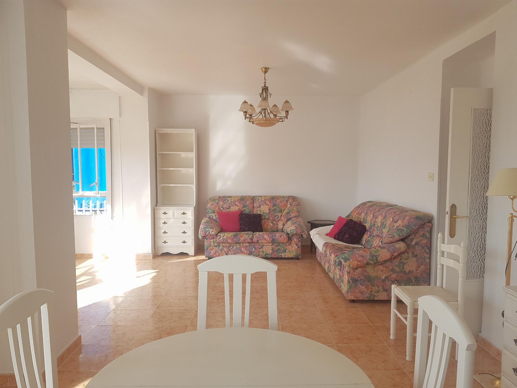 For sale of flat in Águilas