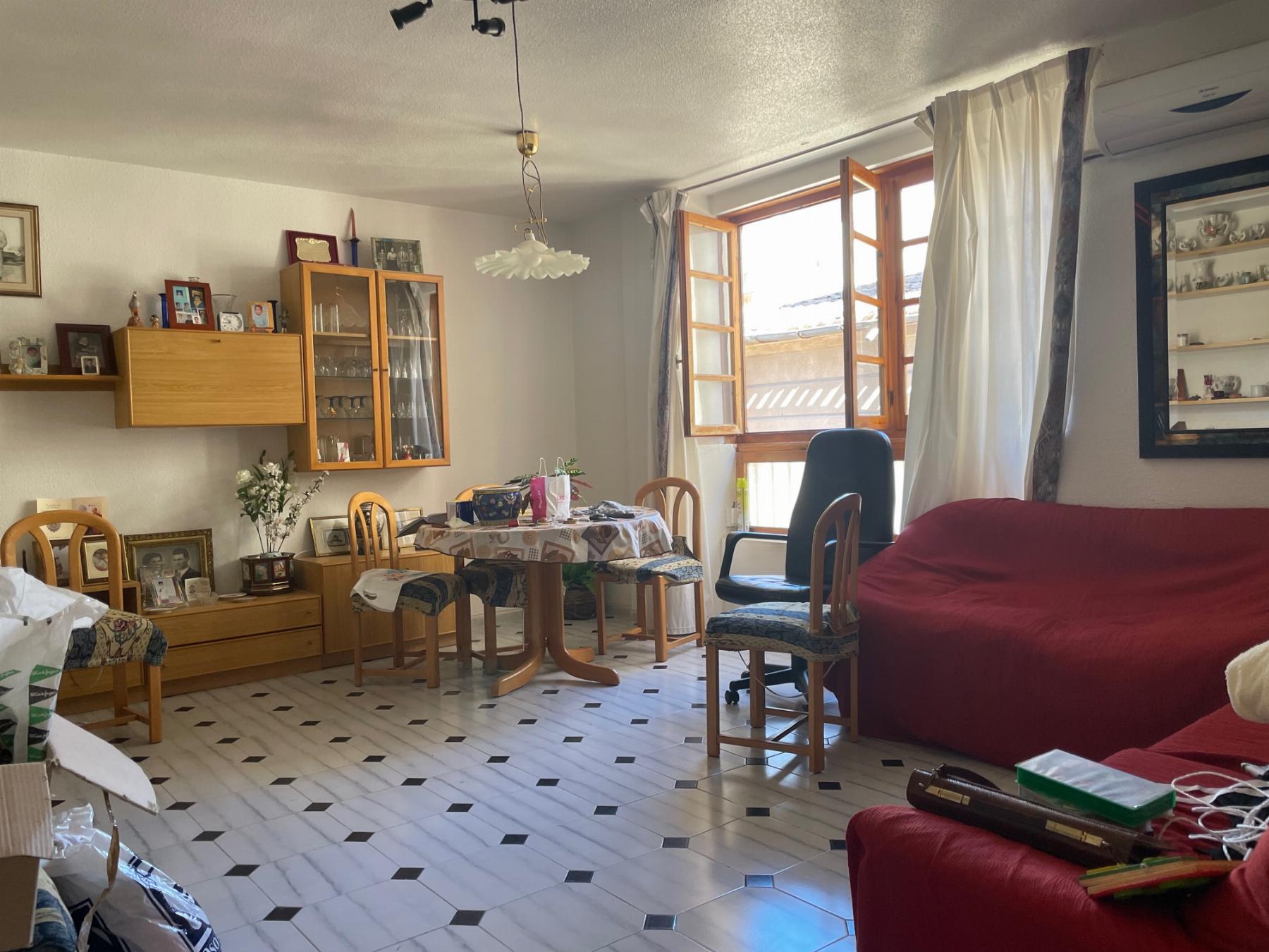 For sale of flat in Lorca