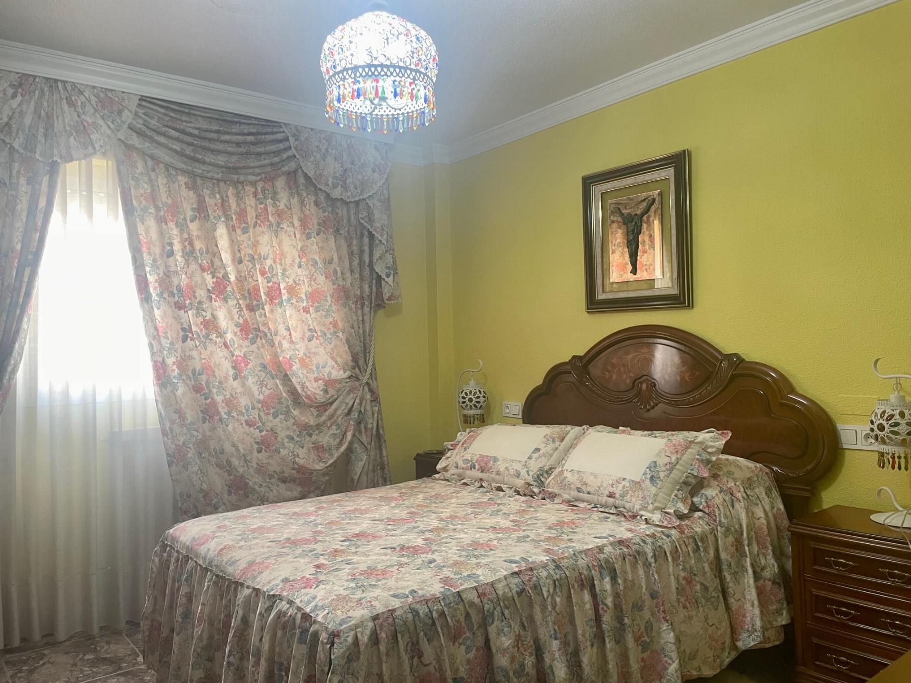 Zu verkaufen von wohnung in
 Lorca