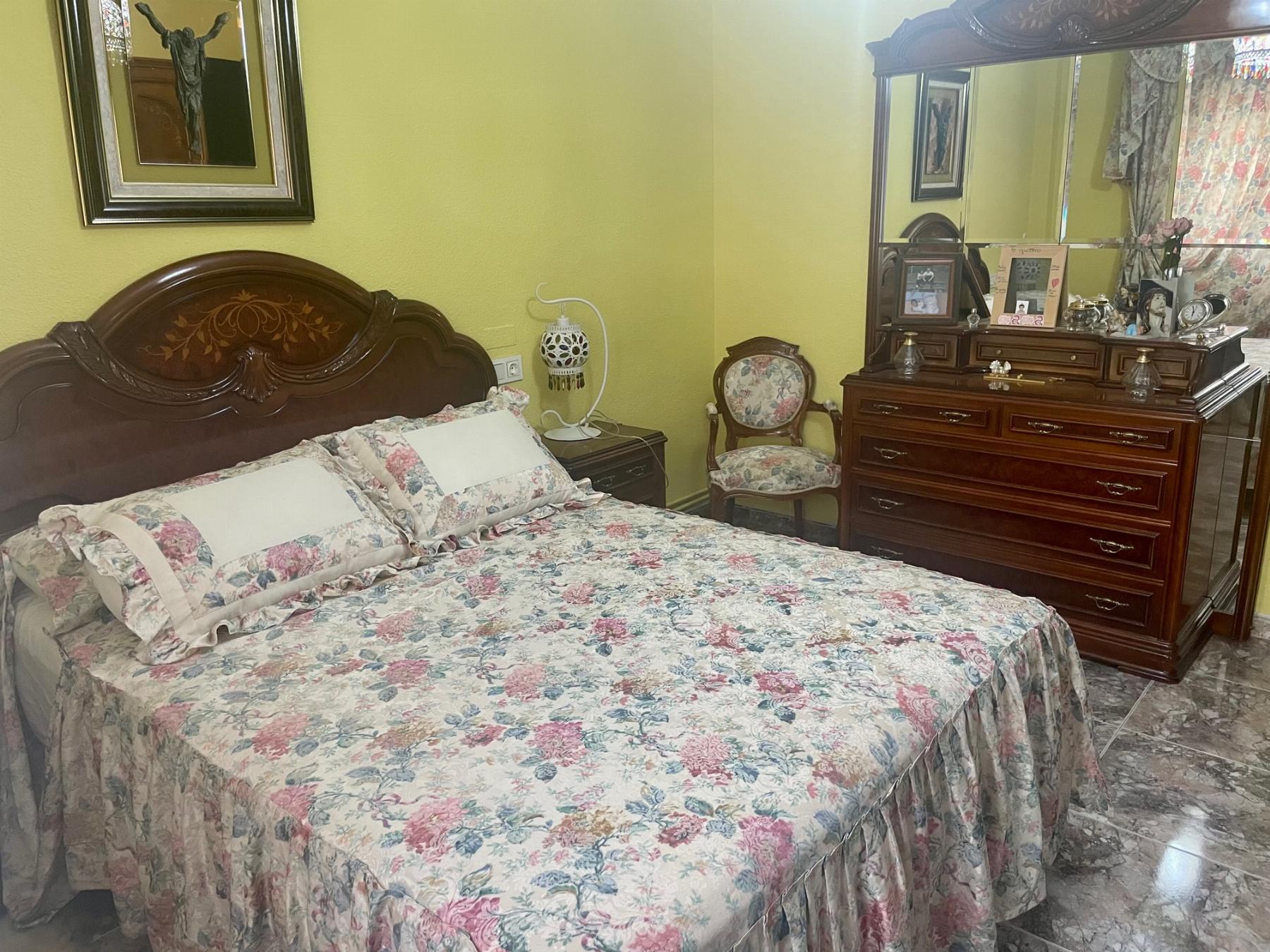 Zu verkaufen von wohnung in
 Lorca