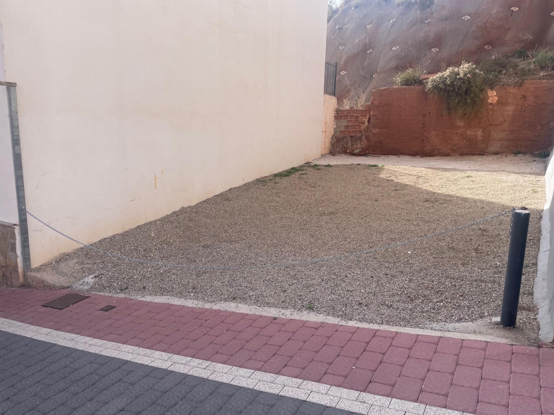 Zu verkaufen von grundstück in
 Lorca