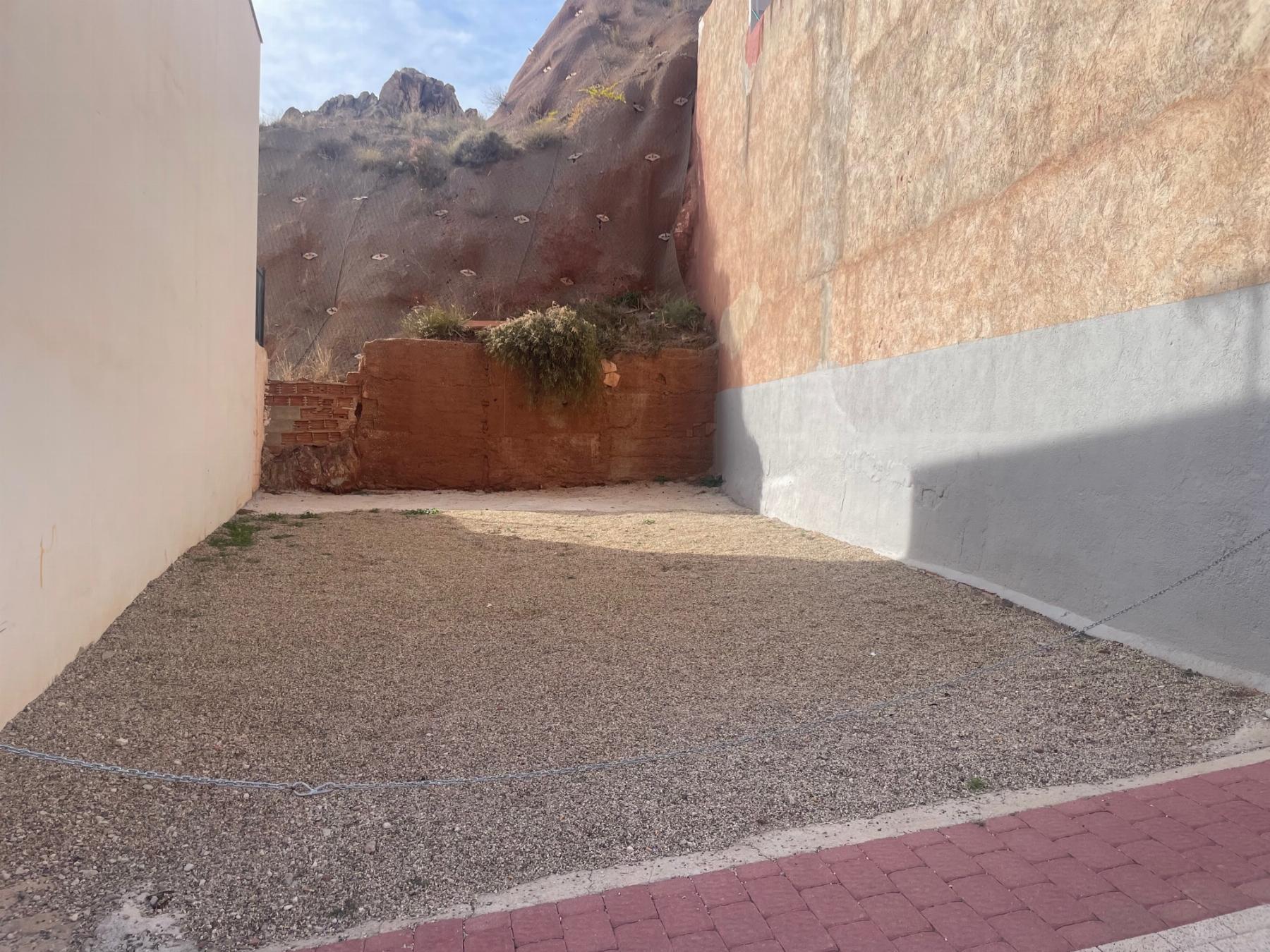 For sale of land in Lorca