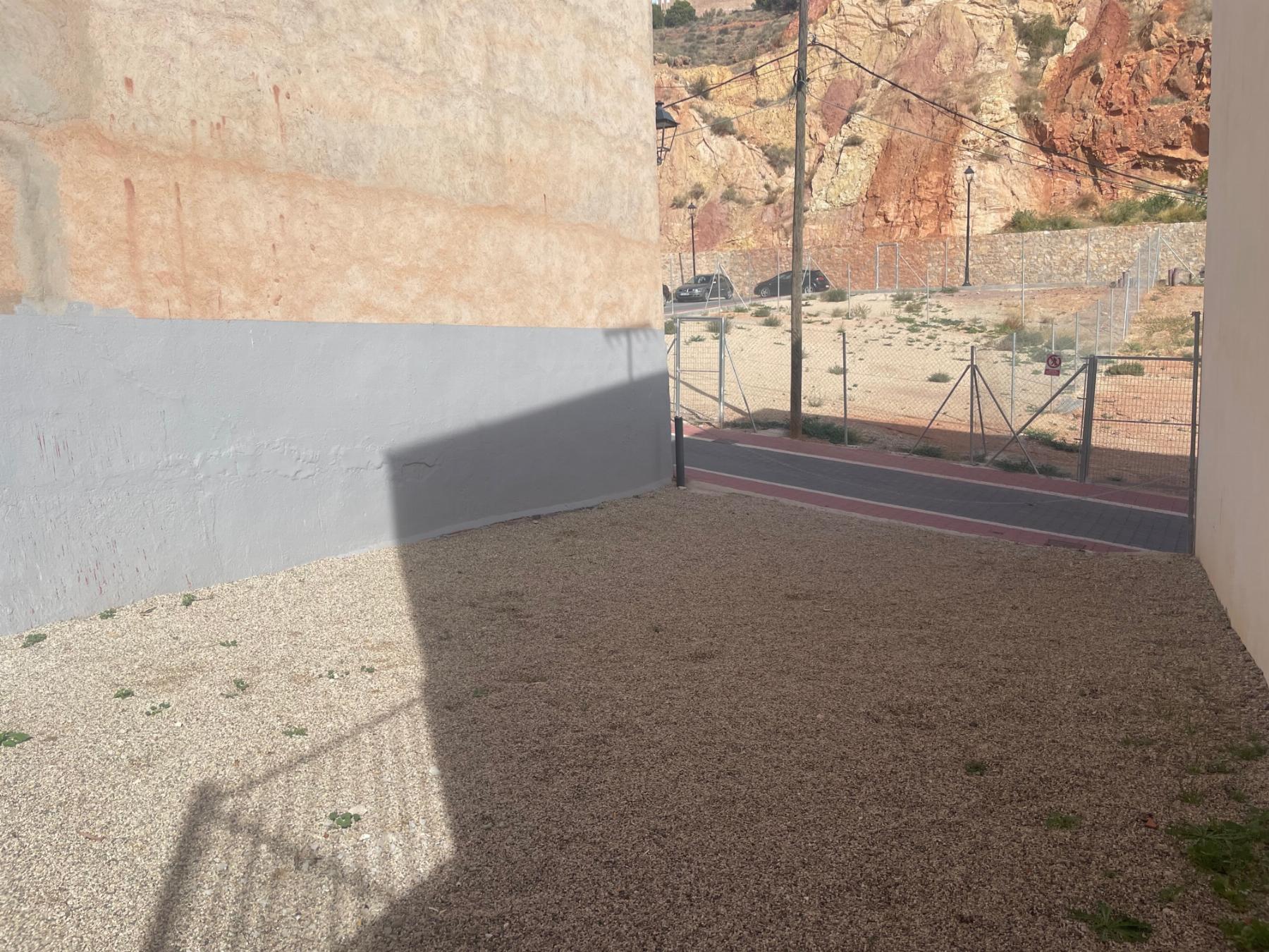 Zu verkaufen von grundstück in
 Lorca