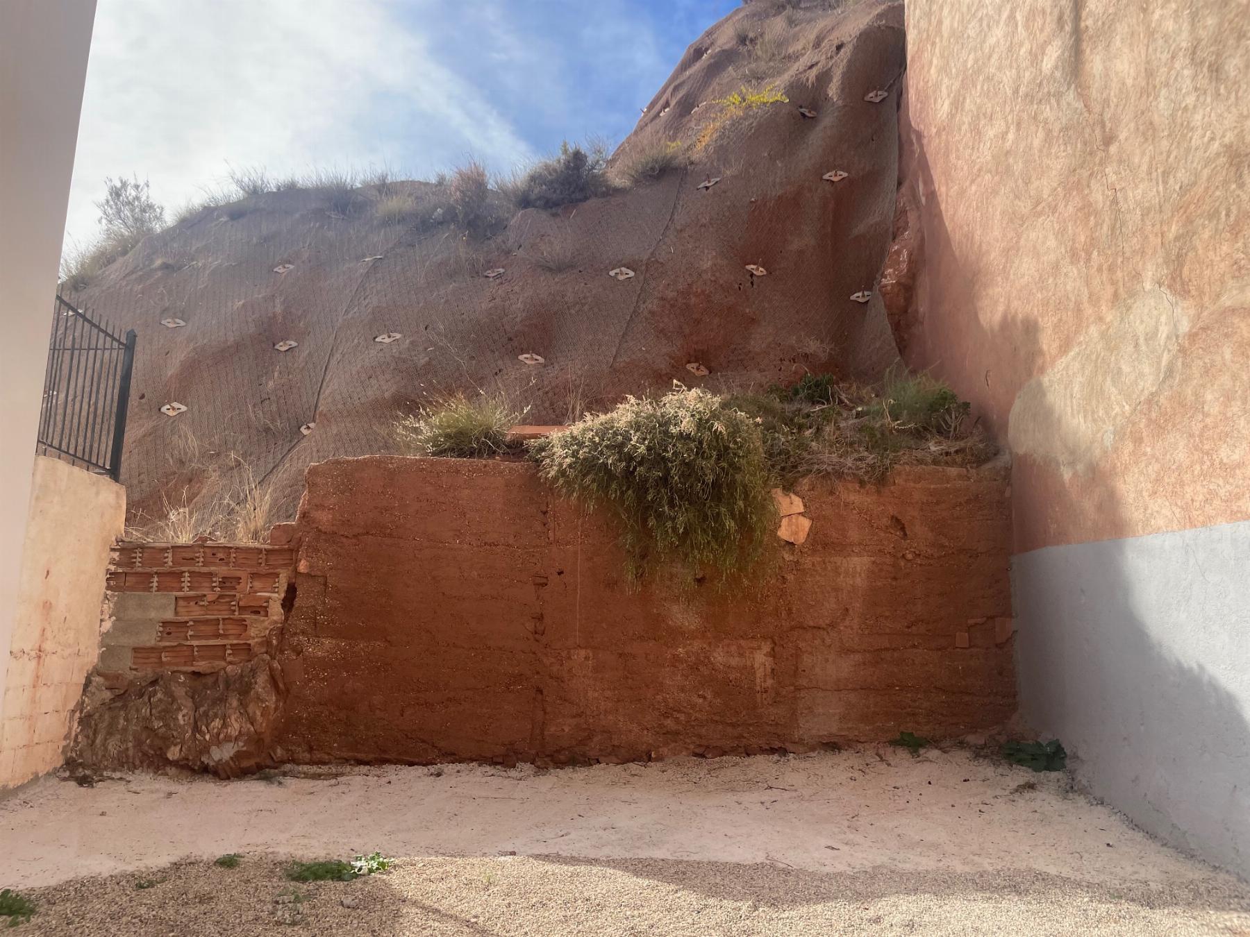 Zu verkaufen von grundstück in
 Lorca