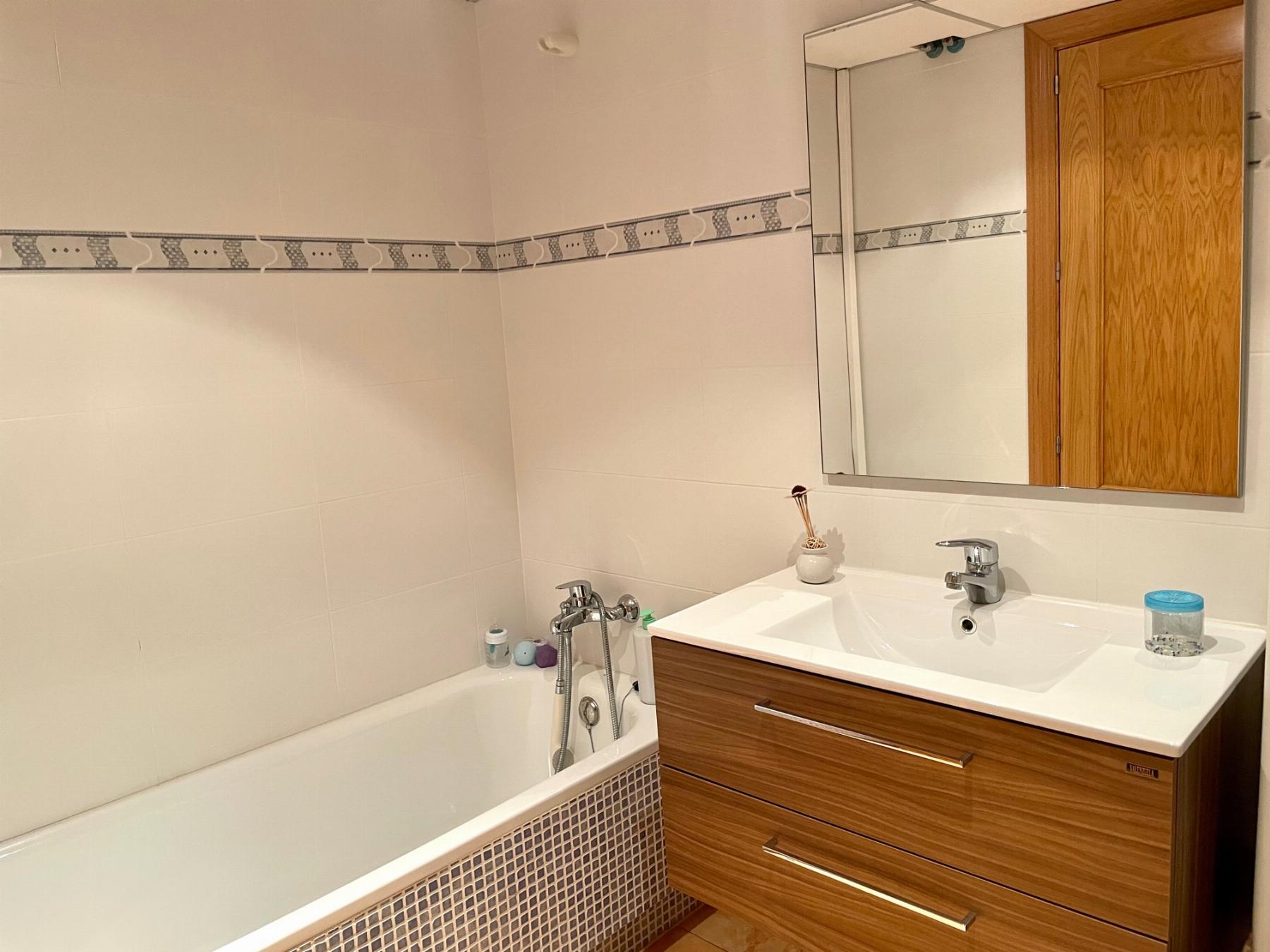 Zu verkaufen von wohnung in
 Lorca