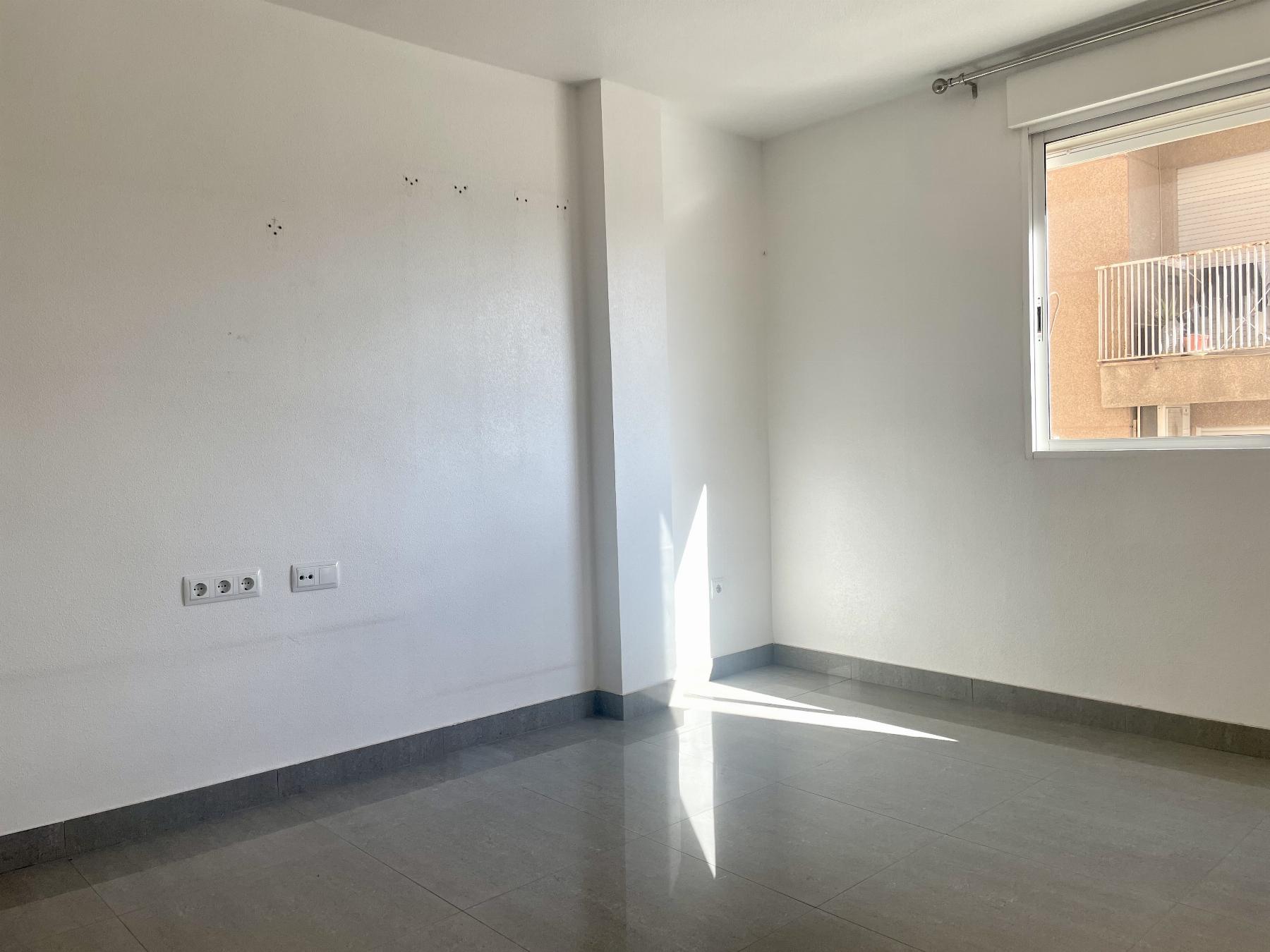 For sale of flat in Lorca