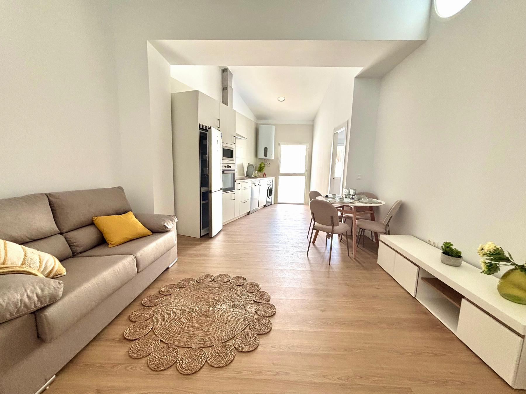 For sale of flat in Águilas
