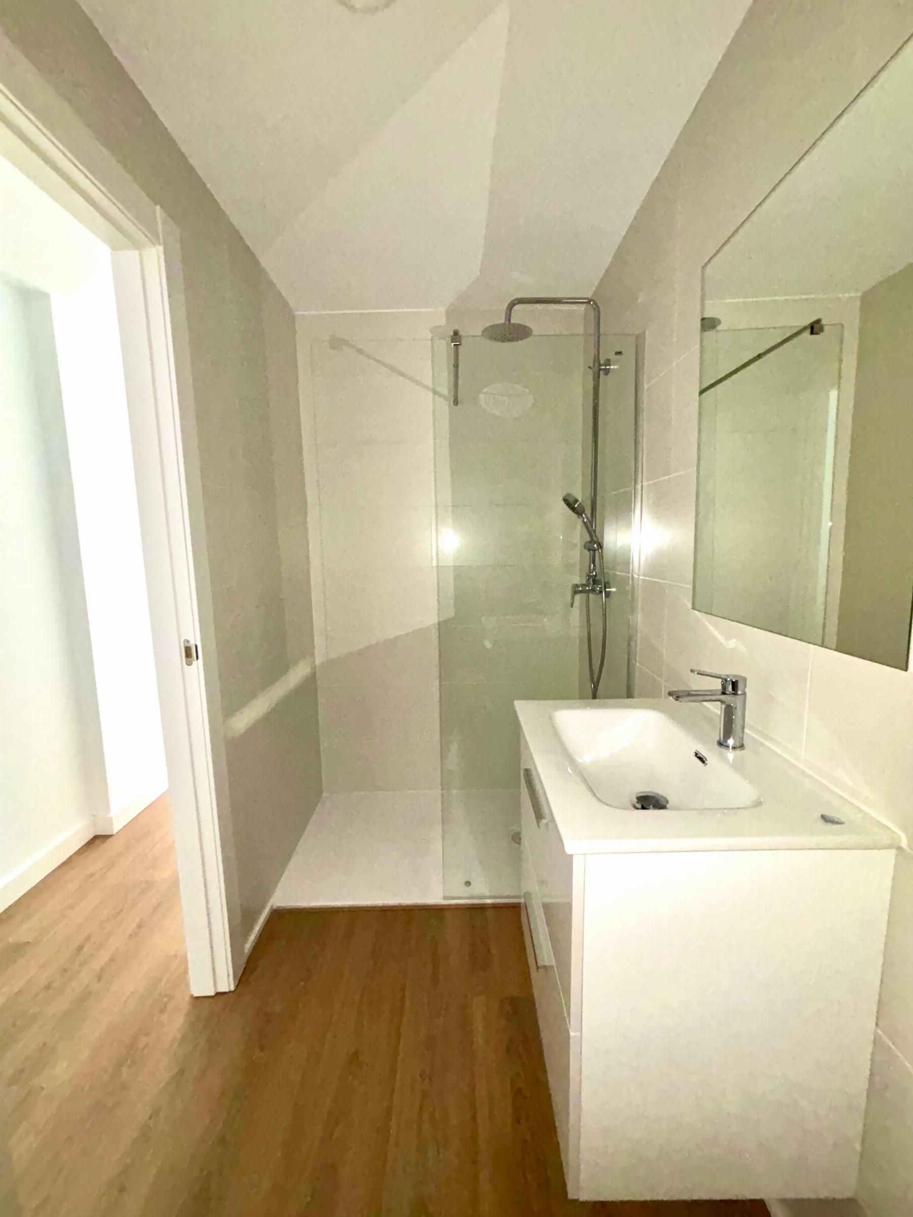 For sale of flat in Águilas