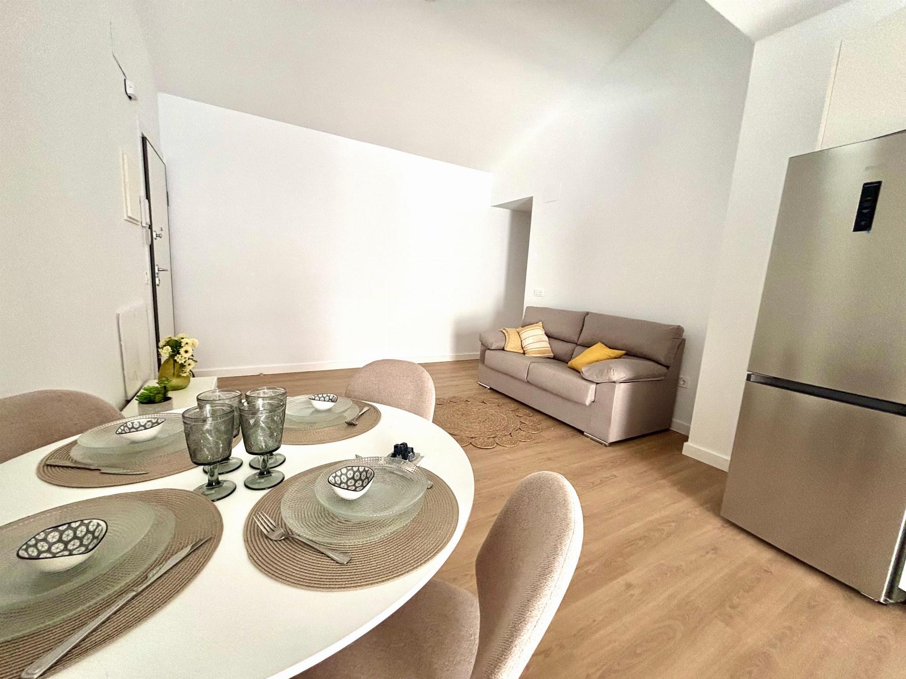 For sale of flat in Águilas