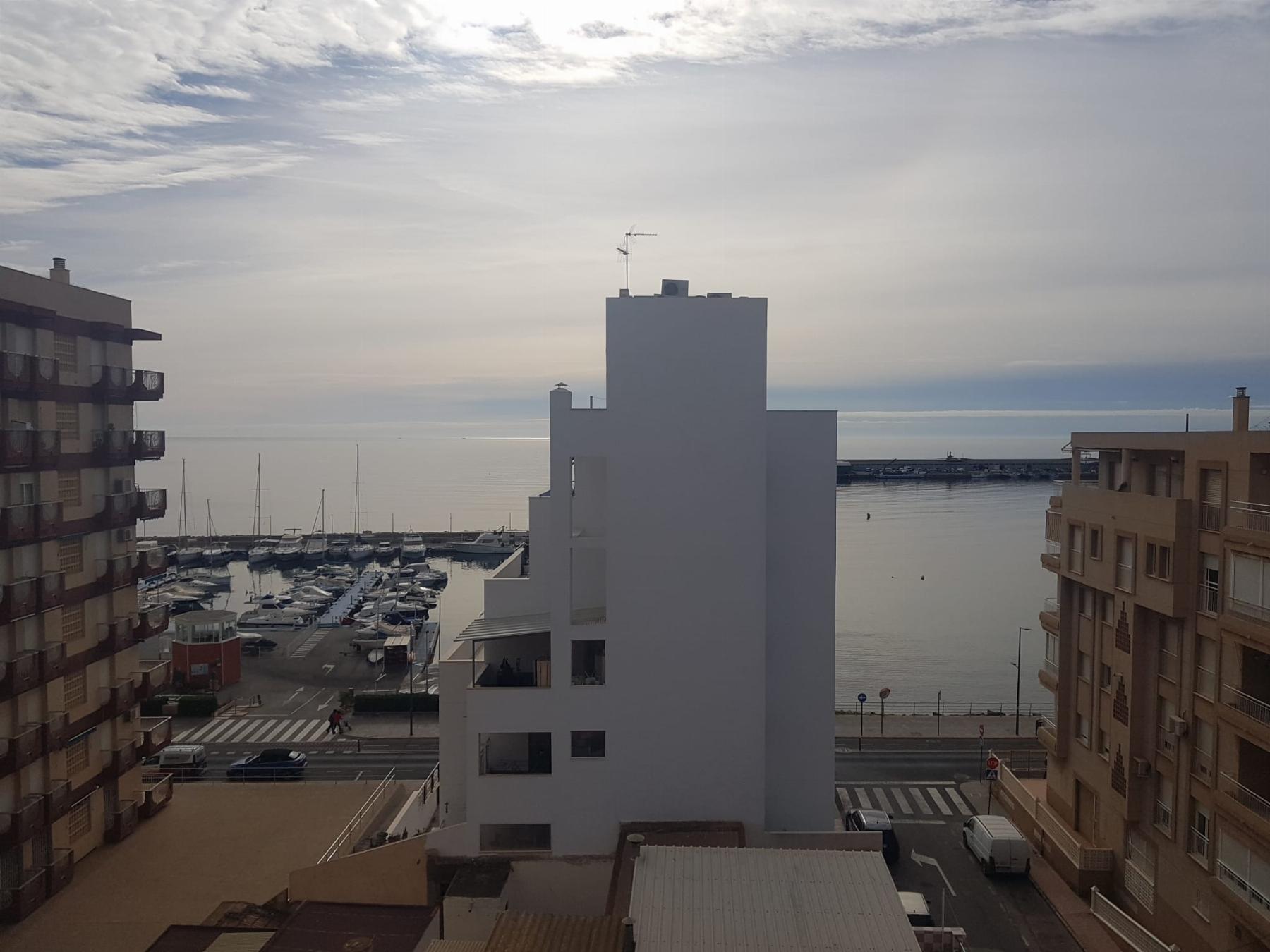 For sale of penthouse in Águilas