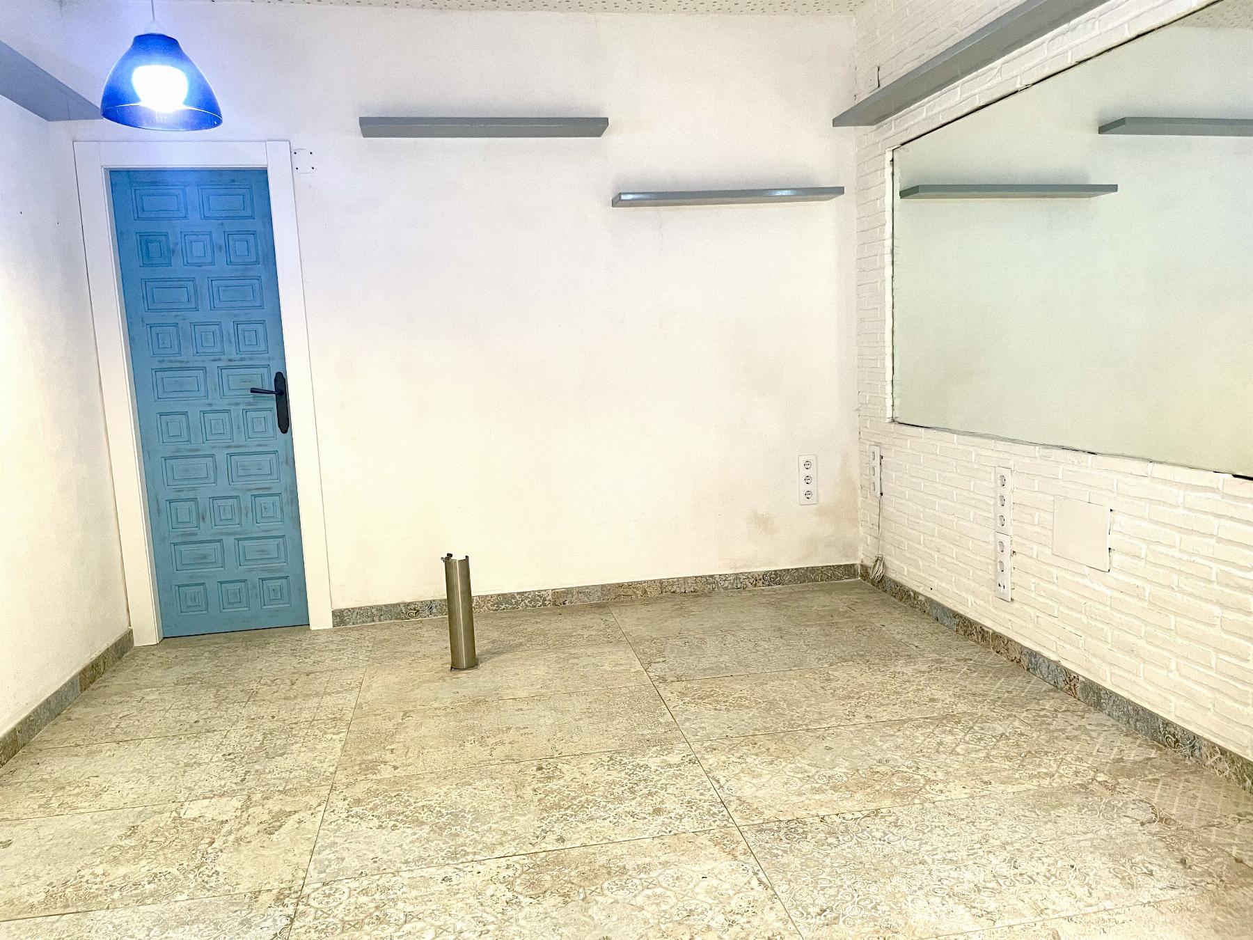 Venta de local comercial en Lorca