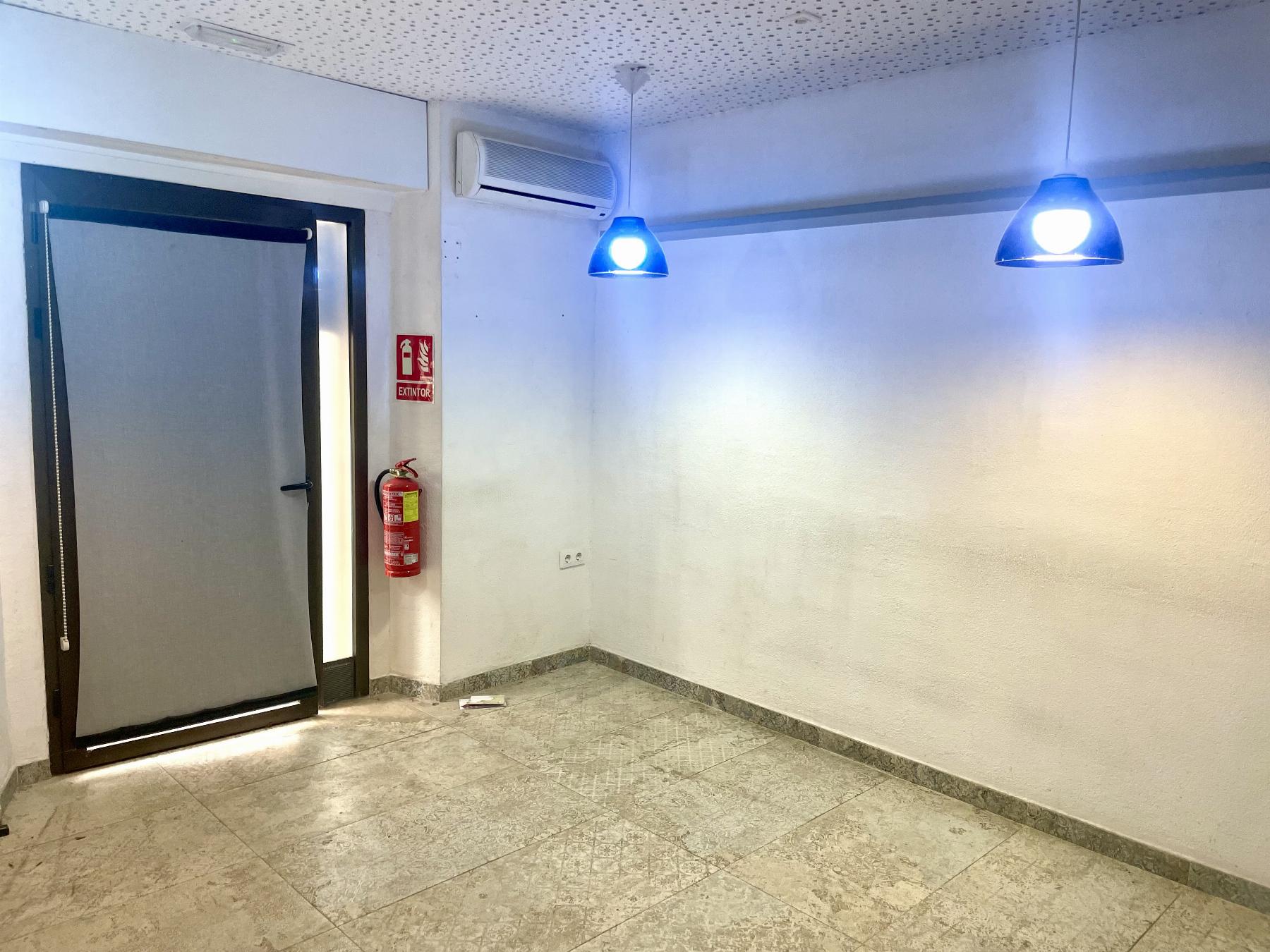 Venta de local comercial en Lorca