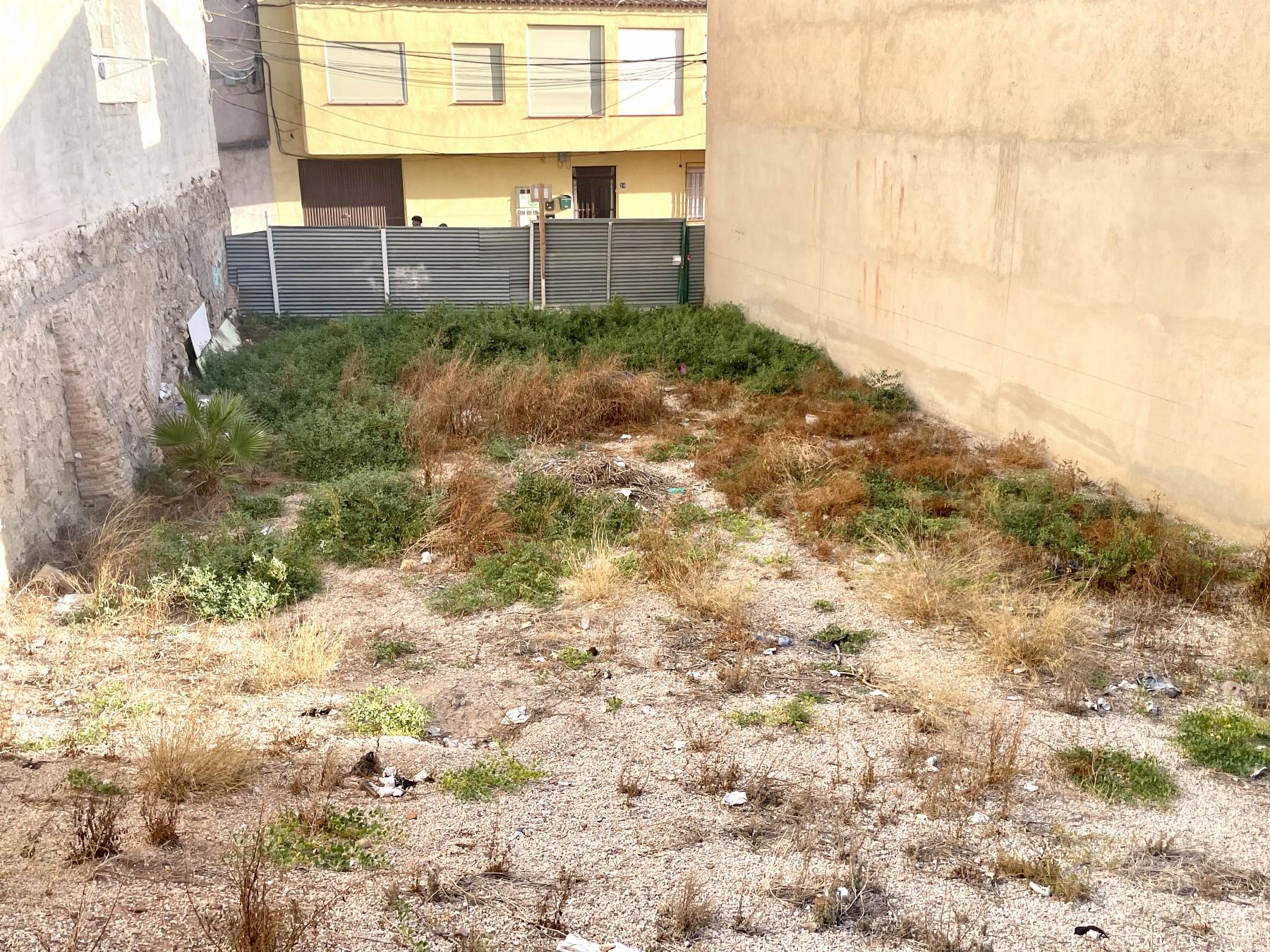For sale of land in Lorca