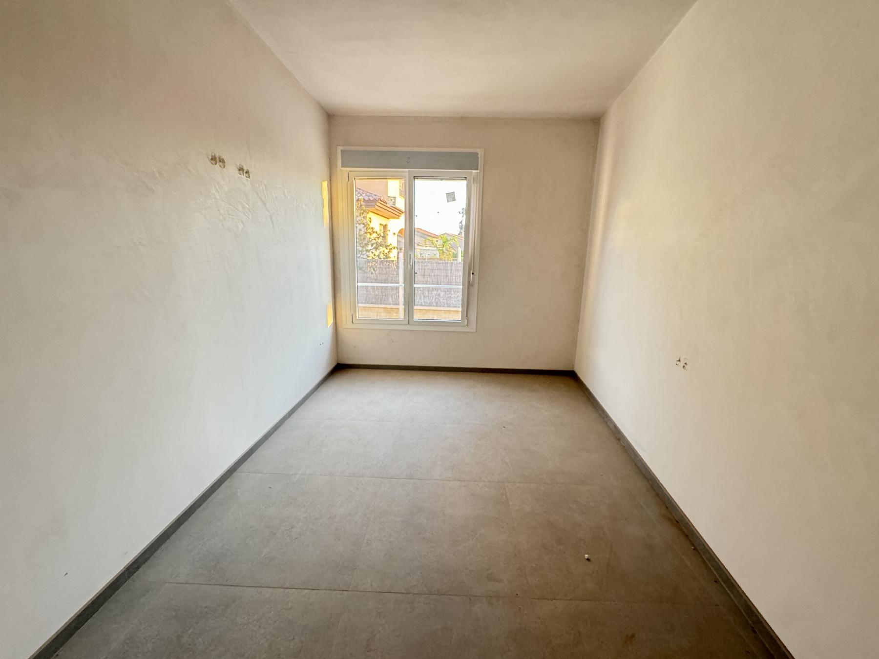 For sale of chalet in Lorca