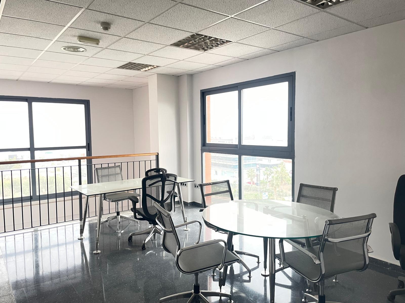 Miete von büro in
 Lorca
