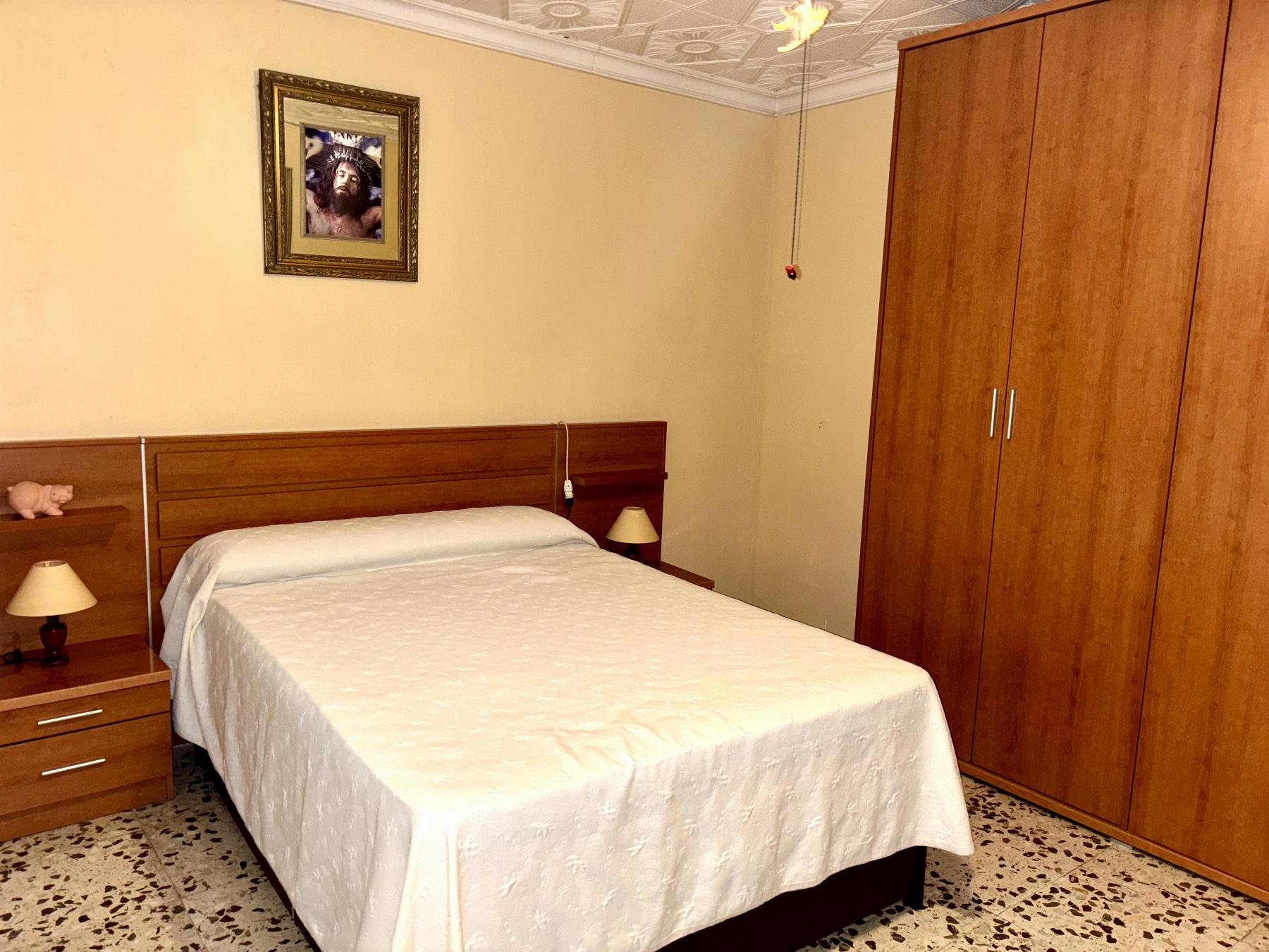 Zu verkaufen von haus in
 Lorca