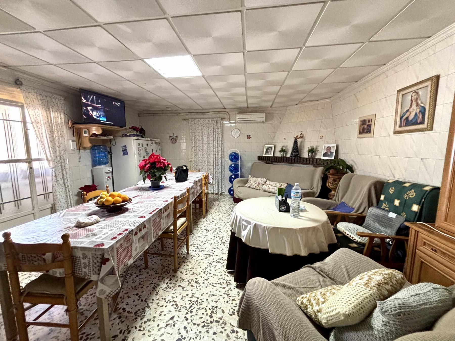 Zu verkaufen von haus in
 Lorca