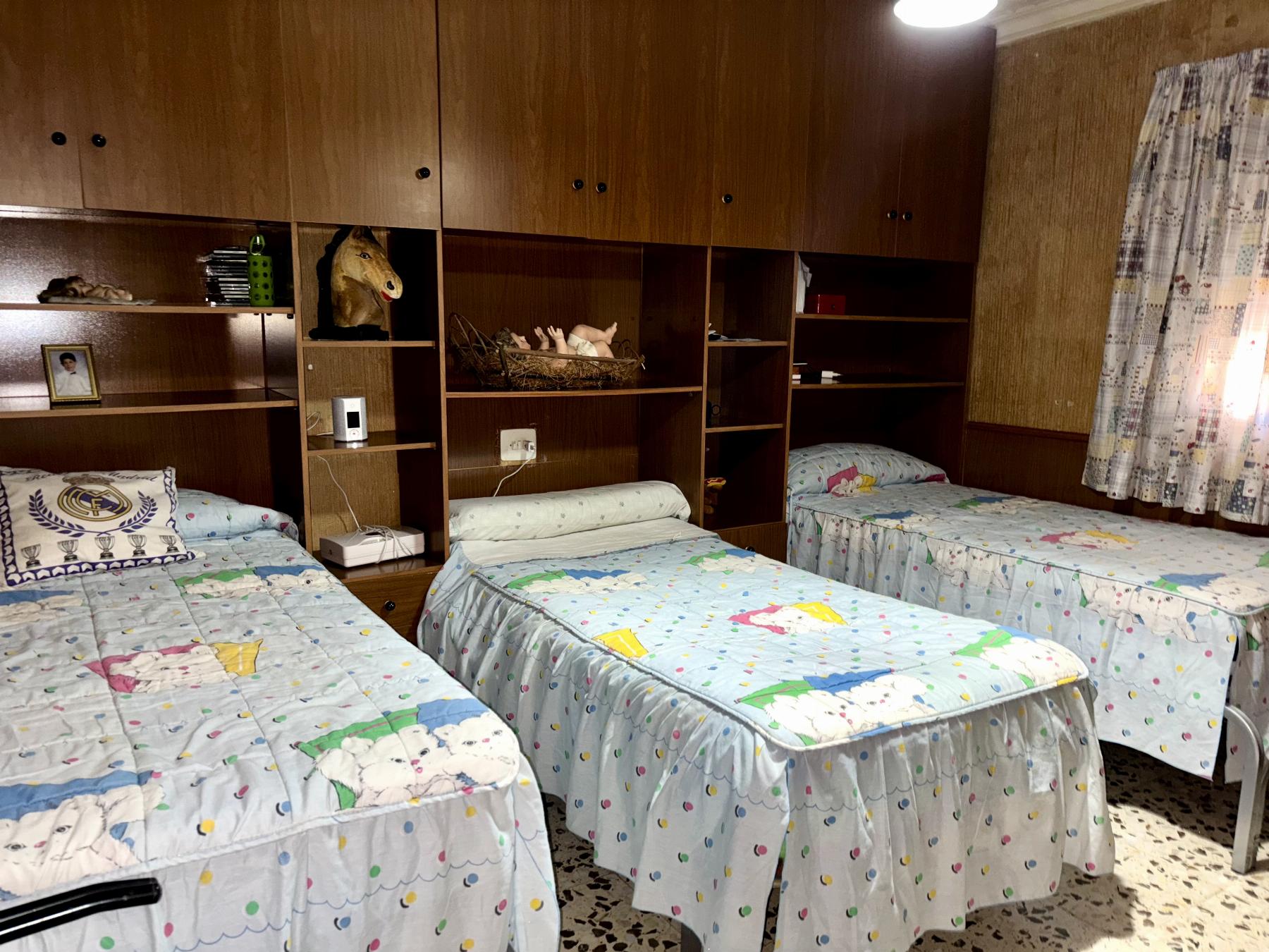 Zu verkaufen von haus in
 Lorca