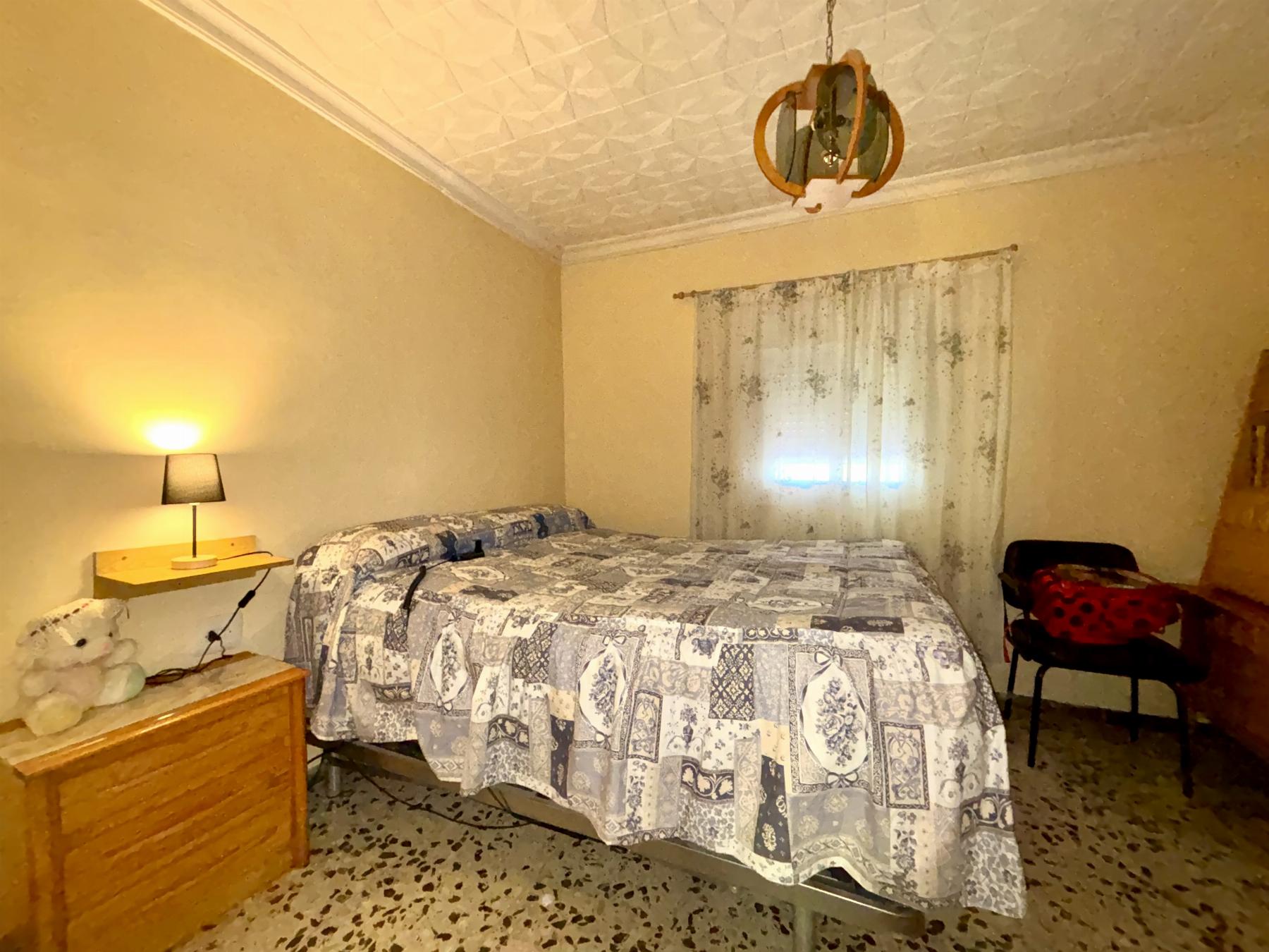 Zu verkaufen von haus in
 Lorca
