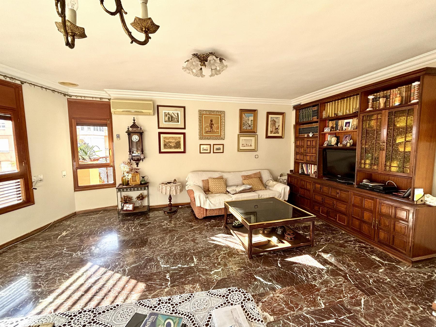 Venta de piso en Lorca