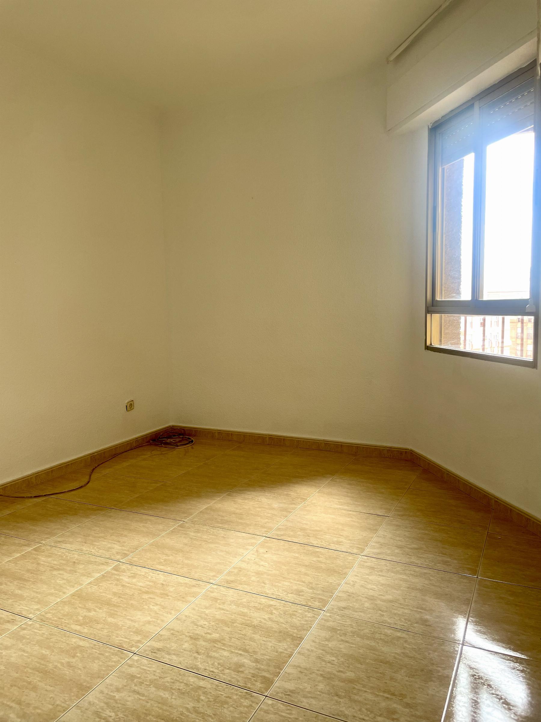 Zu verkaufen von wohnung in
 Lorca