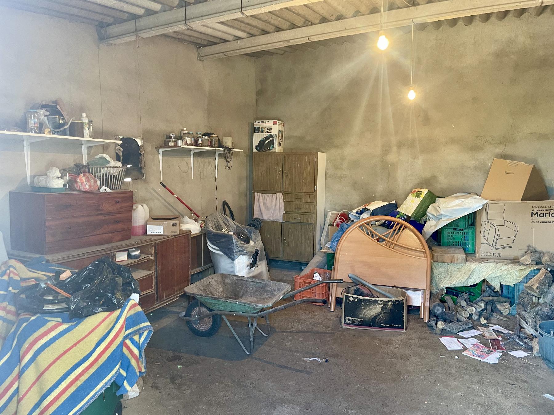 Zu verkaufen von haus in
 Lorca