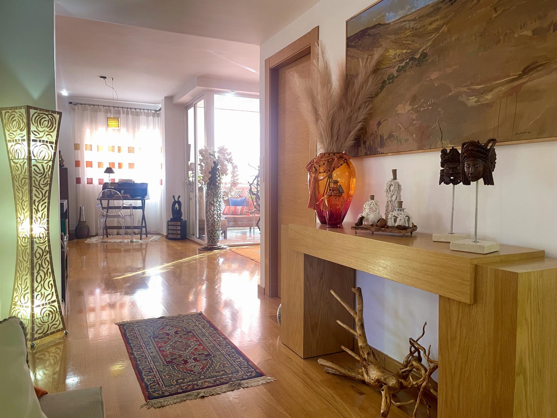 For sale of flat in Lorca