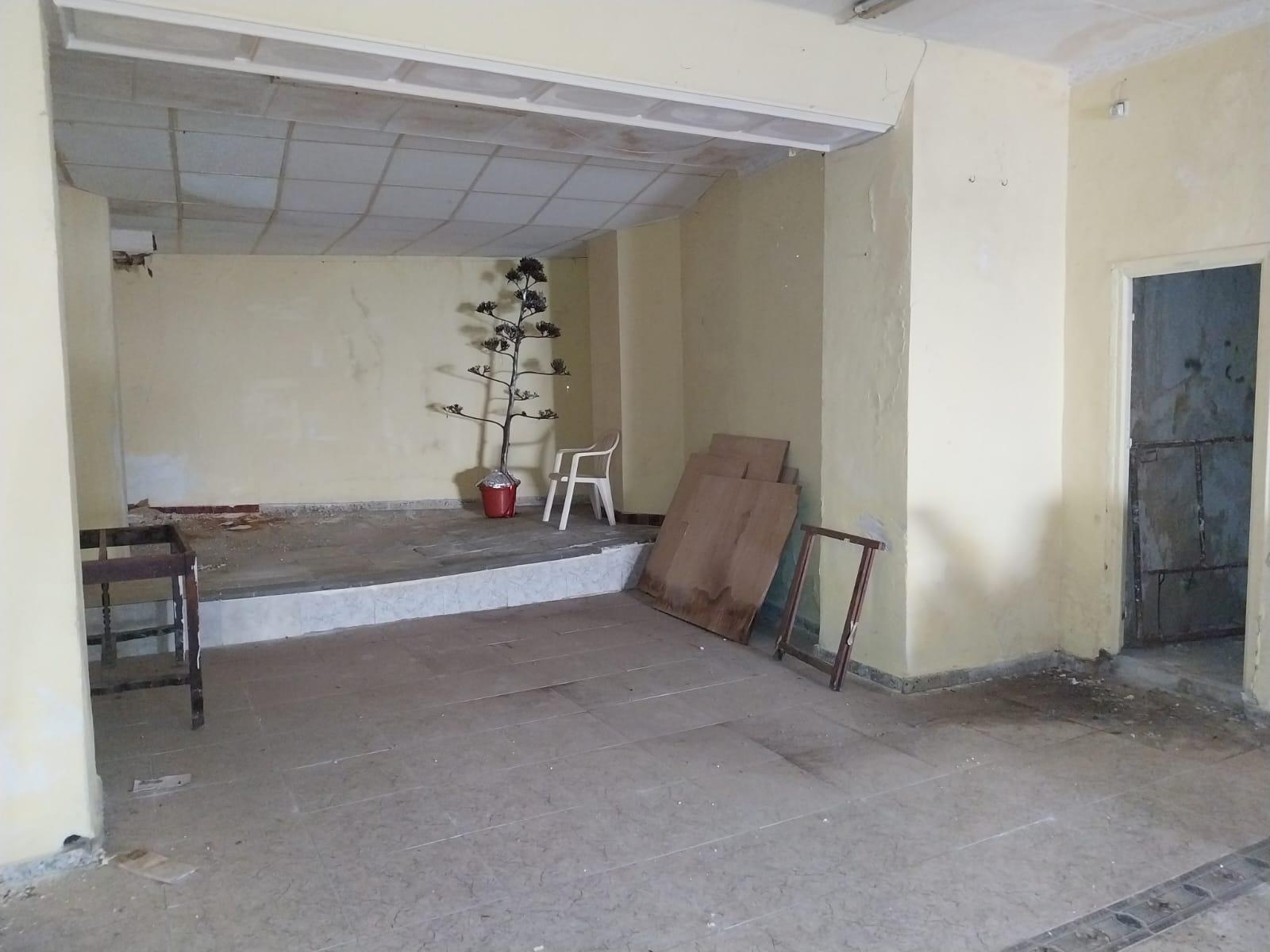 Venta de local en Águilas