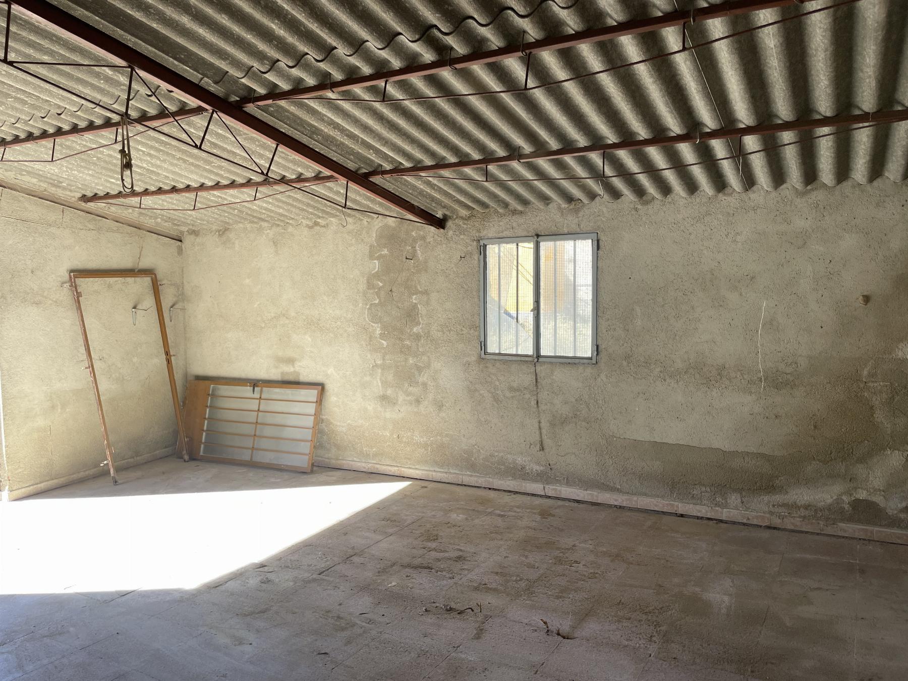 For sale of warehouse in Lorca
