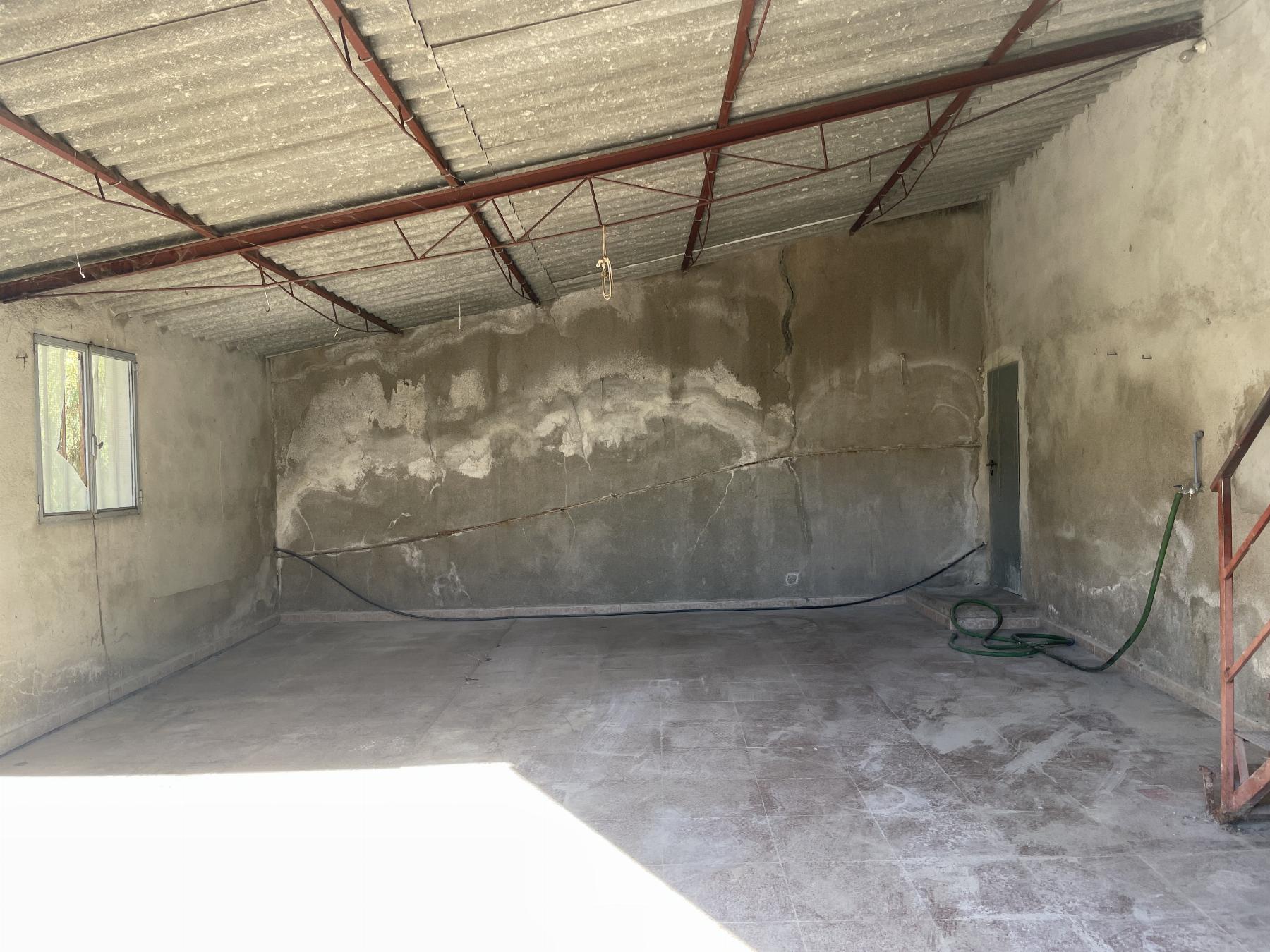 For sale of warehouse in Lorca