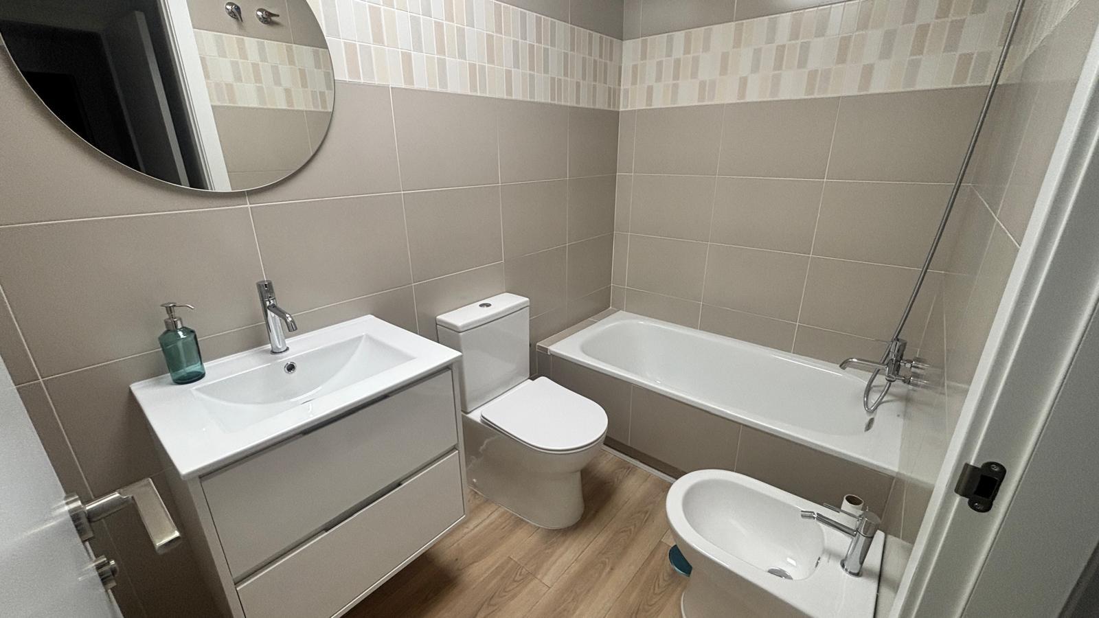 Venta de piso en El Esparragal y Cobatillas