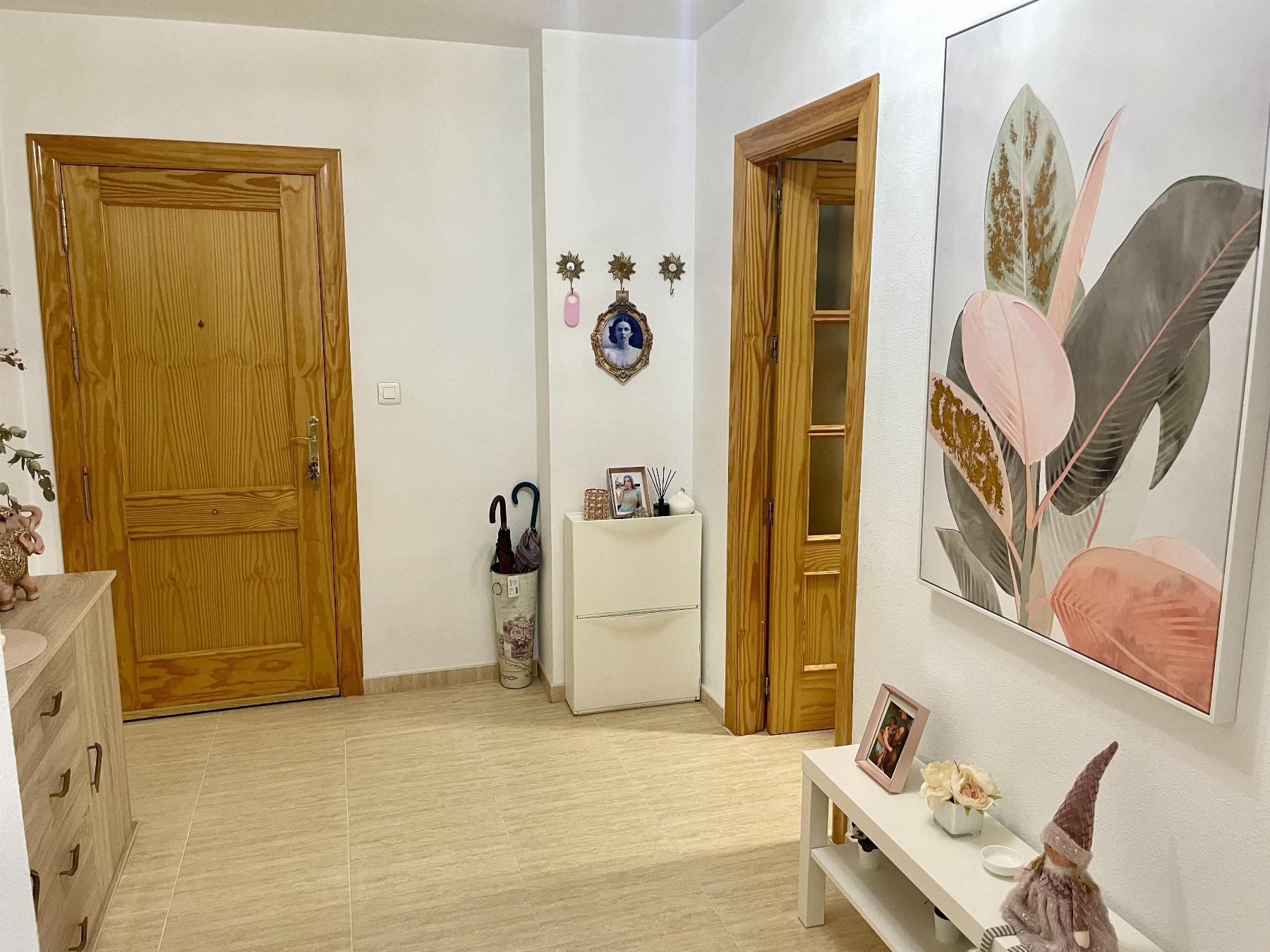 For sale of flat in Lorca