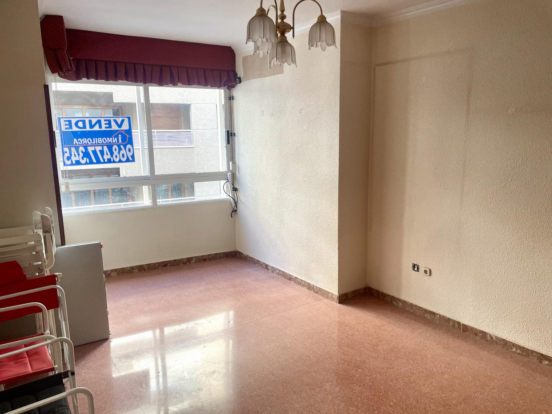 For sale of flat in Lorca