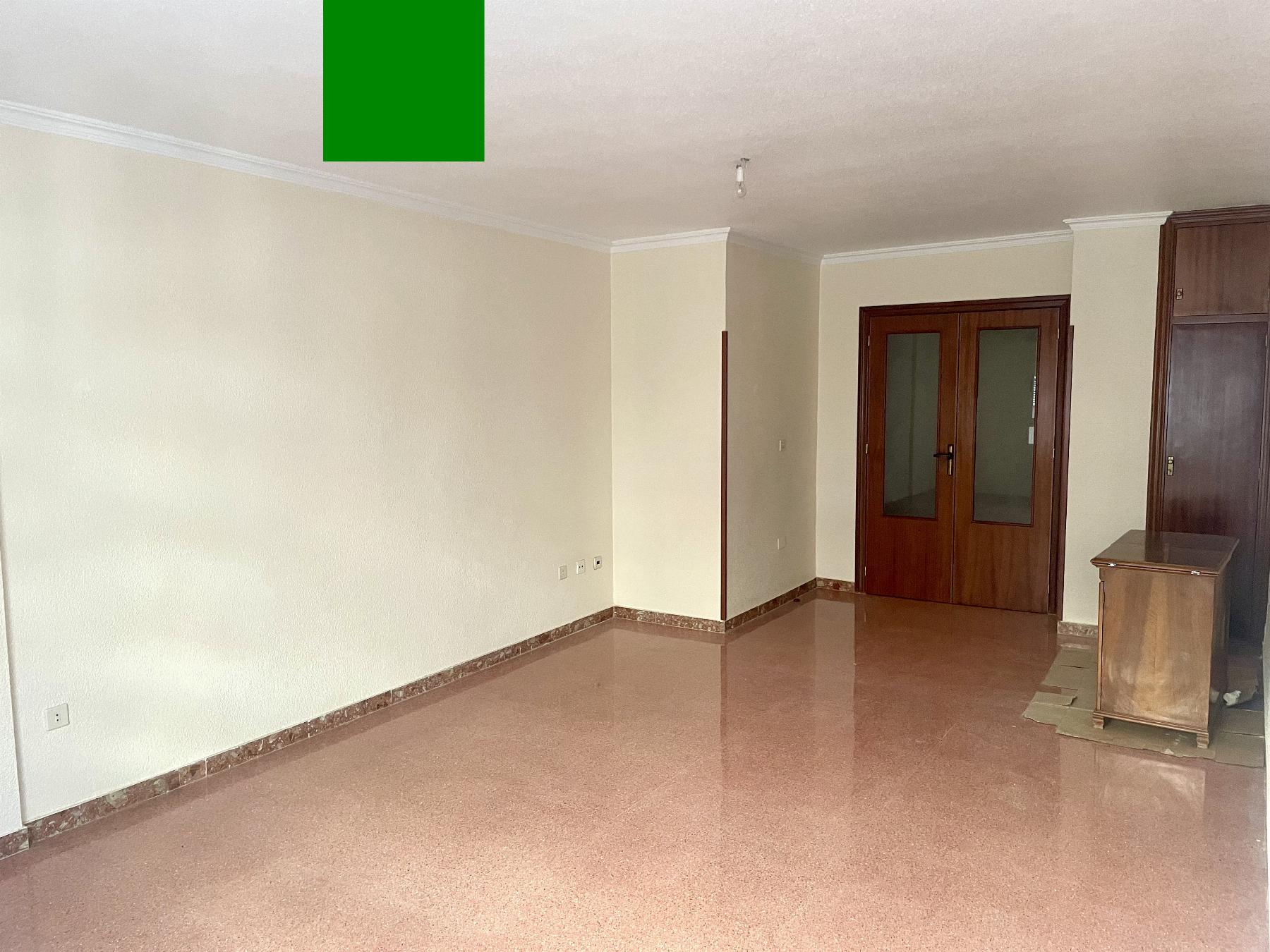 For sale of flat in Lorca