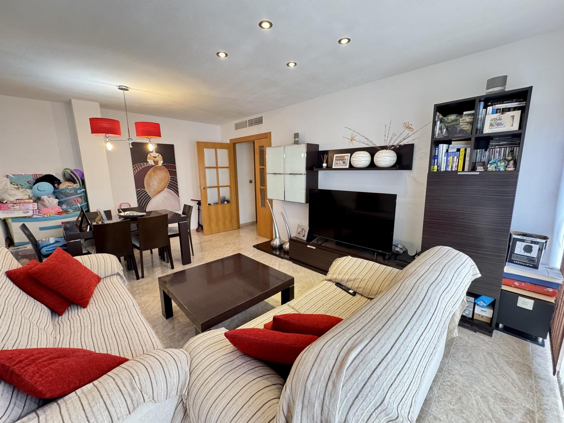 For sale of flat in Lorca