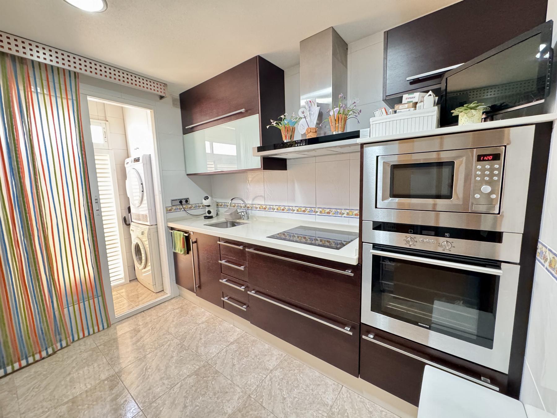 For sale of flat in Lorca