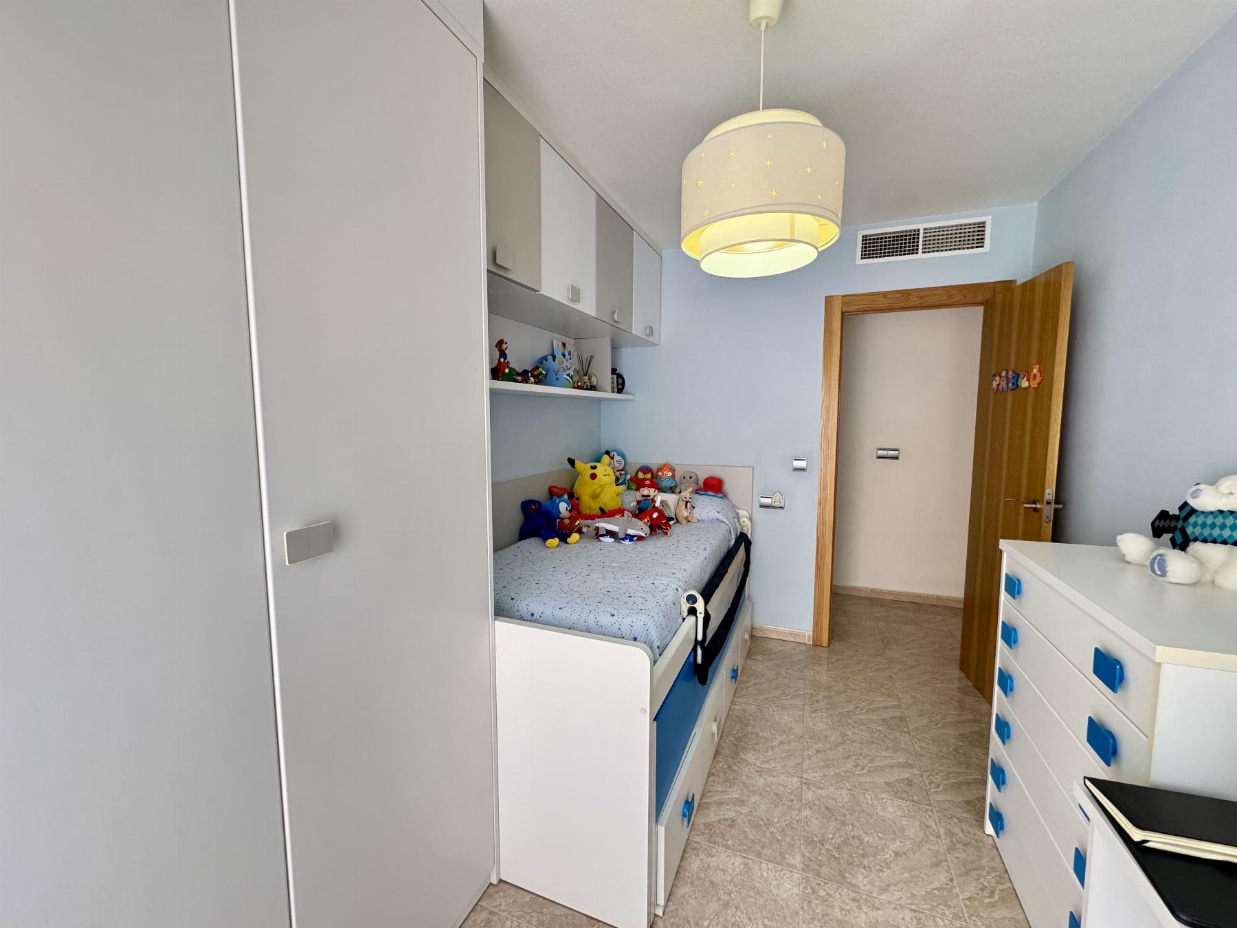 For sale of flat in Lorca