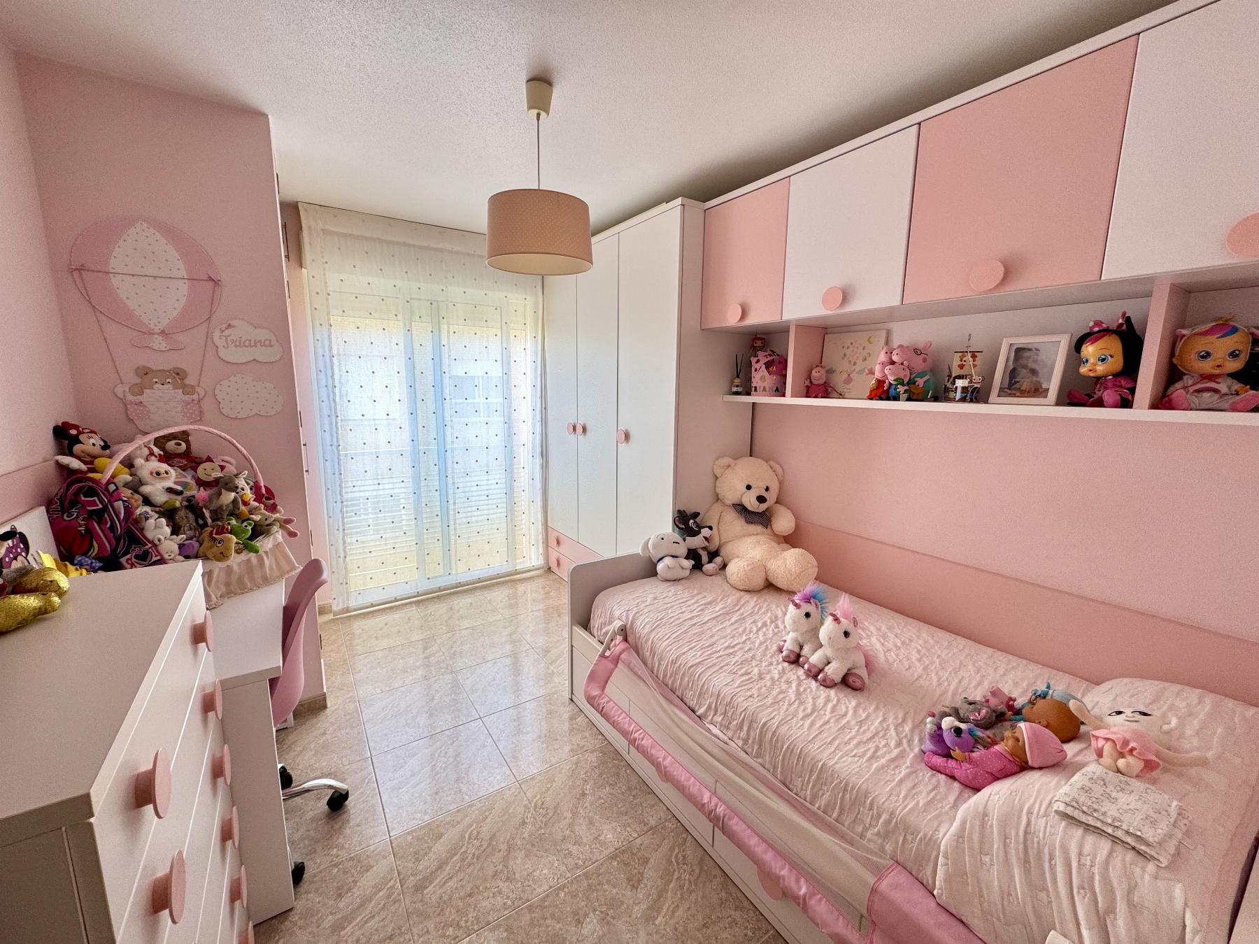 For sale of flat in Lorca