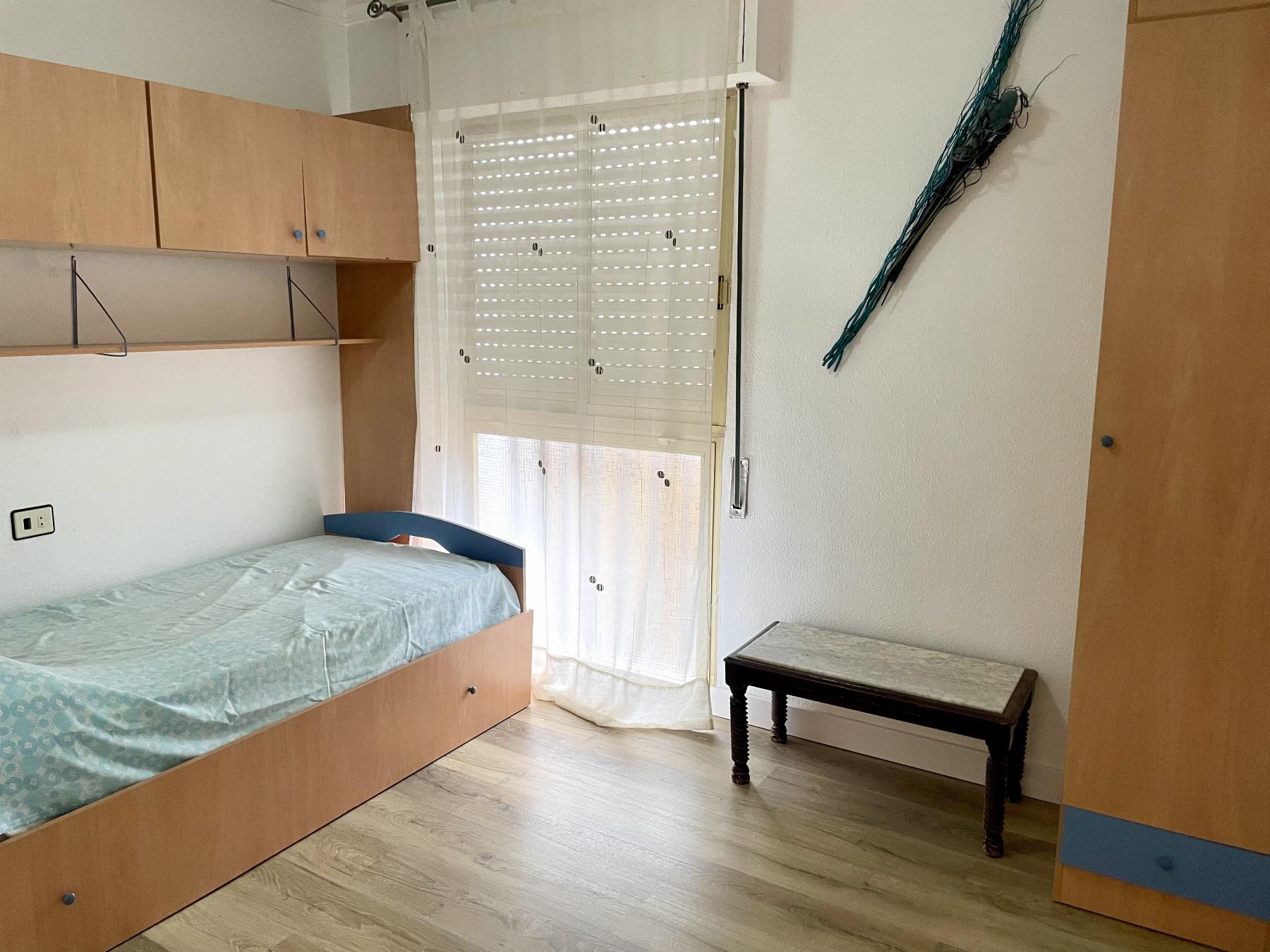 For sale of flat in Lorca