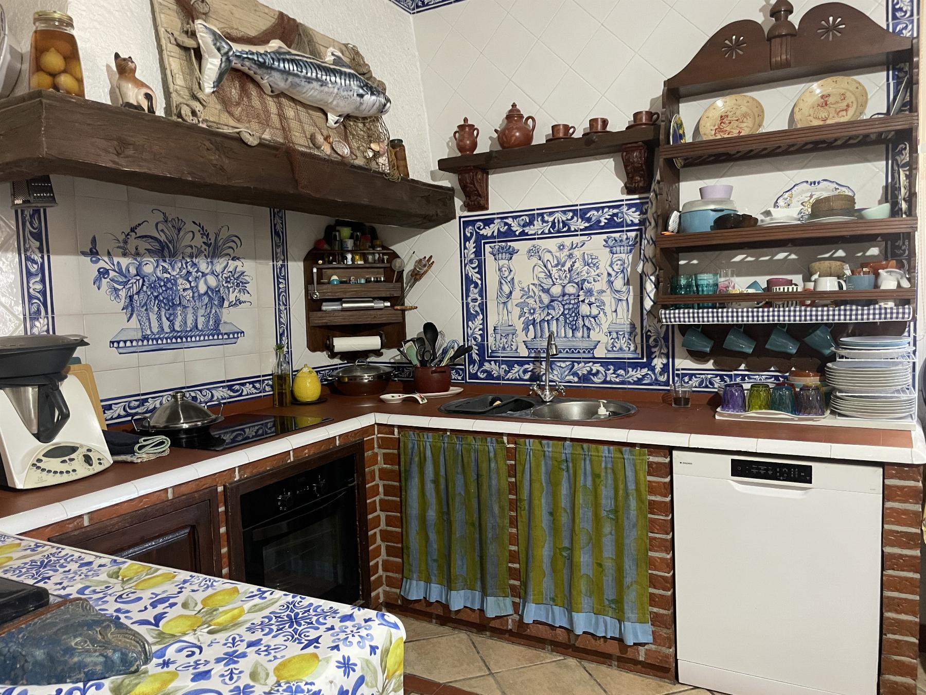 For sale of chalet in Lorca